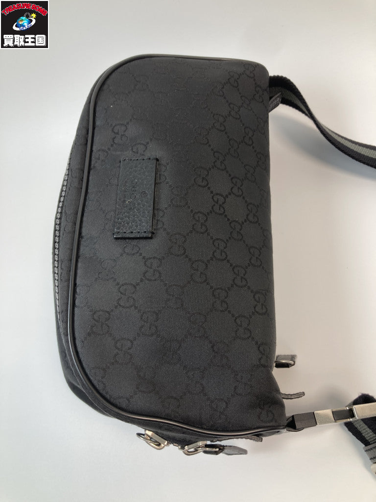 GUCCI ボディバッグ