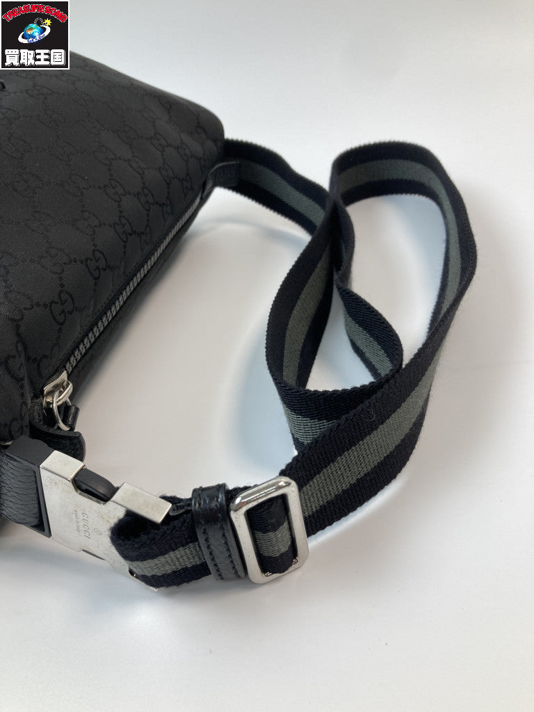GUCCI ボディバッグ