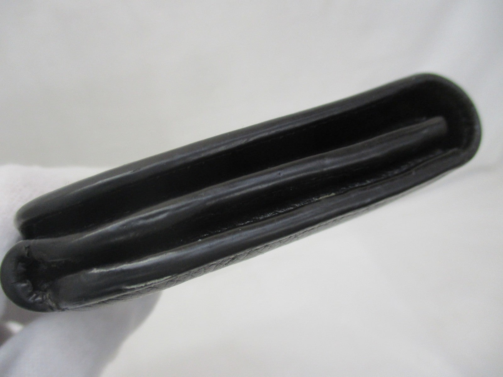 CASH LARGE FLAP WALLET ブラック