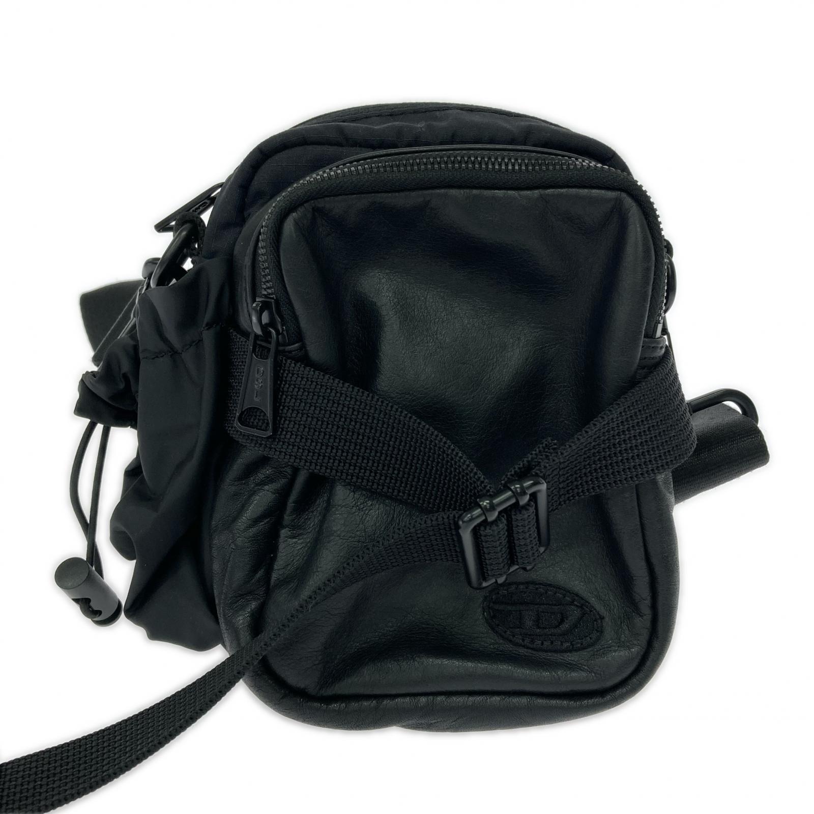 ショルダーバッグ DIESEL DSL UTILTY CROSSBODY ショルダーバッグ X08932P4638 黒 ブラック