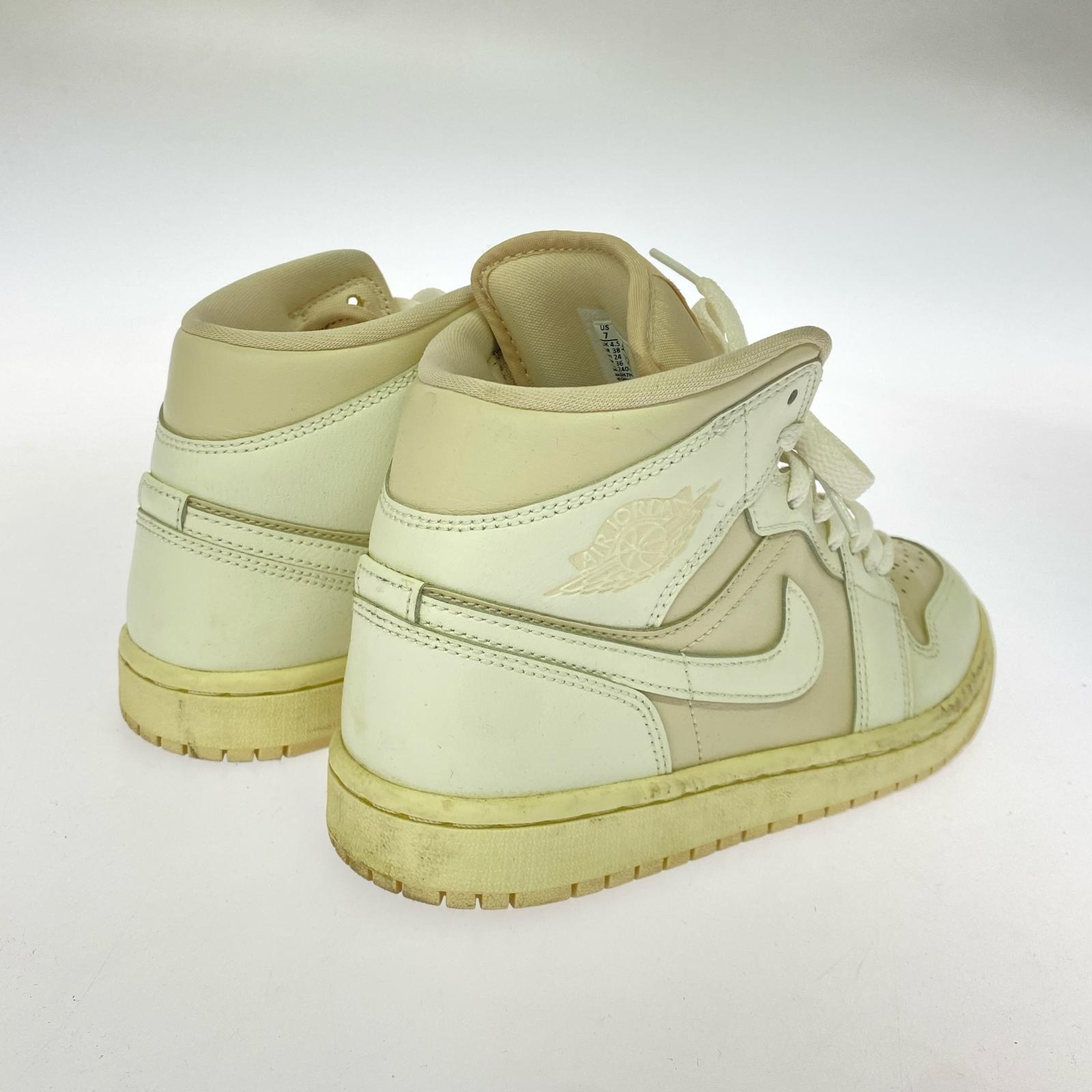 シューズ WMNS AIR JORDAN 1 MID 24cm (US6 UK5 1/2 EU38) ホワイト