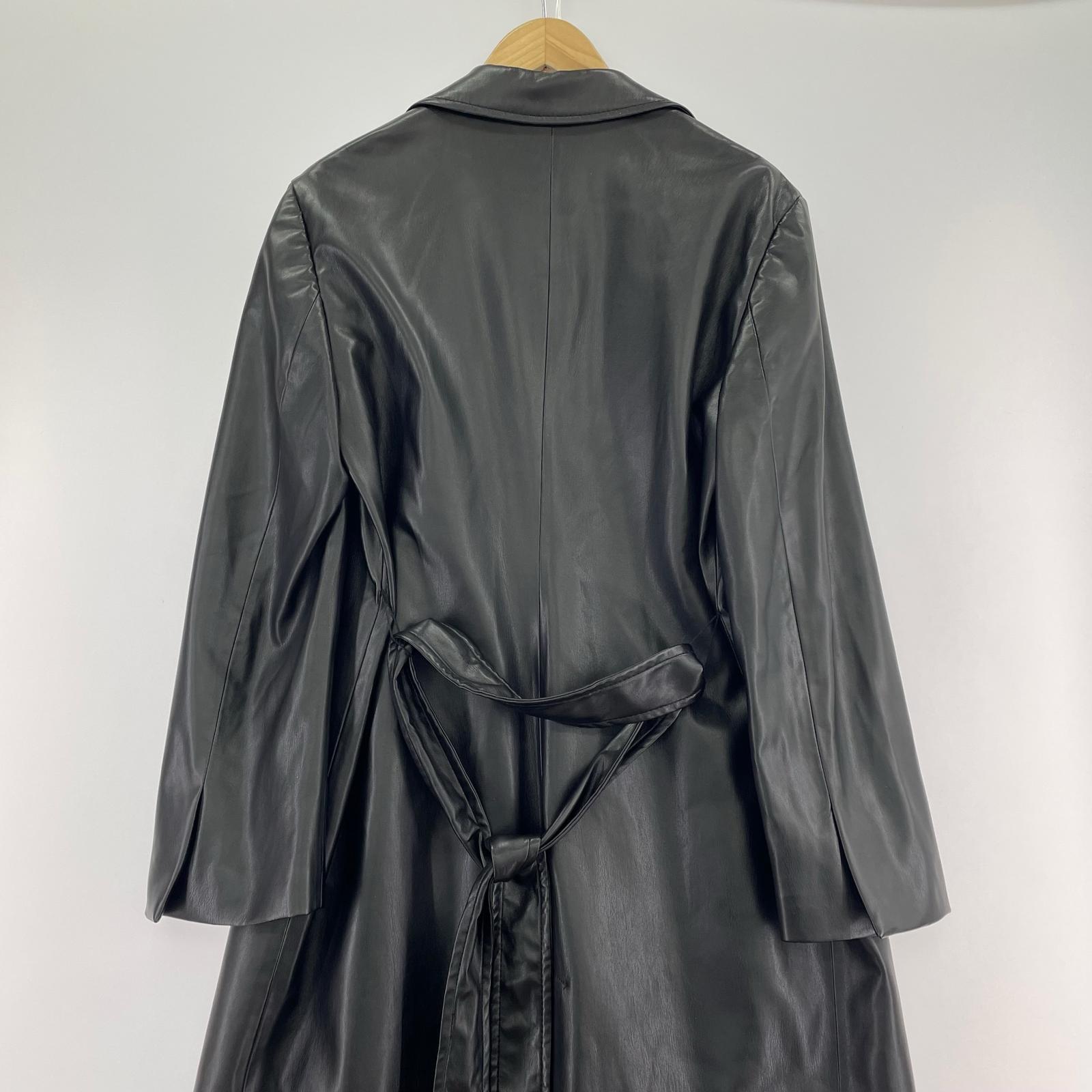 ジャケット マキシ丈 フェイクレザーベルテッドロングコート 黒 ブラック