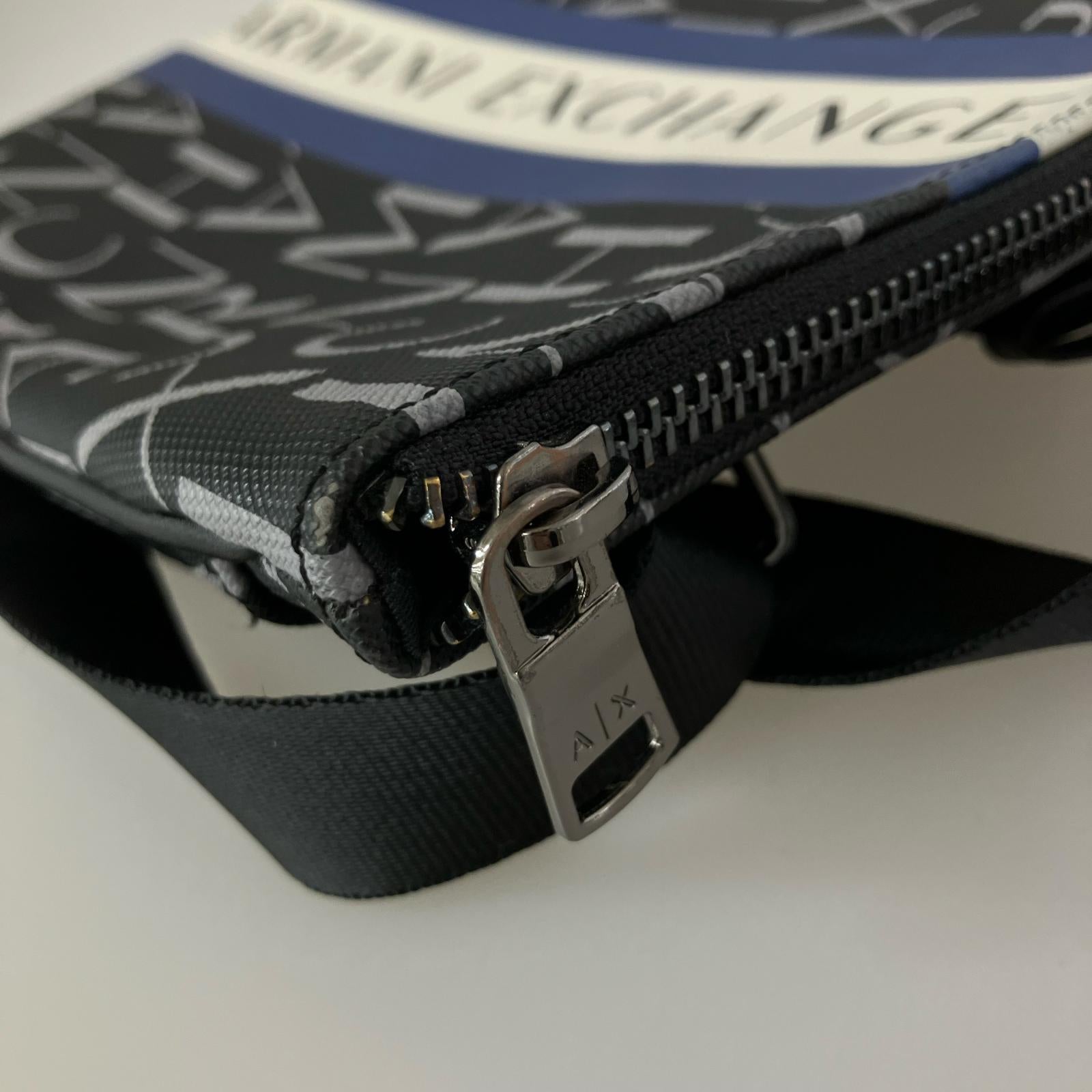 ショルダーバッグ 総柄 グレー
