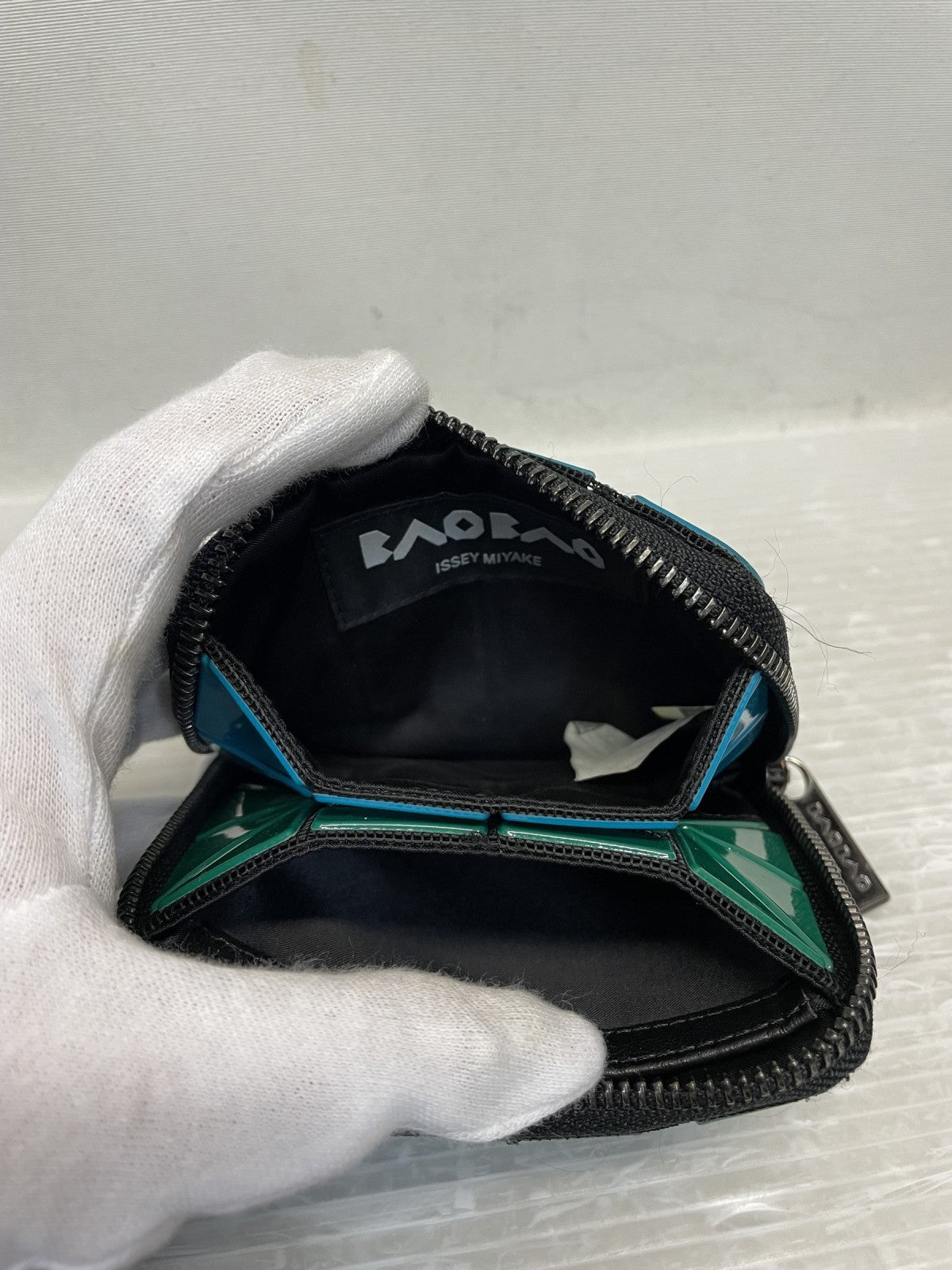 コインケース BAOBAO ISSEY MIYAKE バイカラー コインケース グリーン×ターコイズ