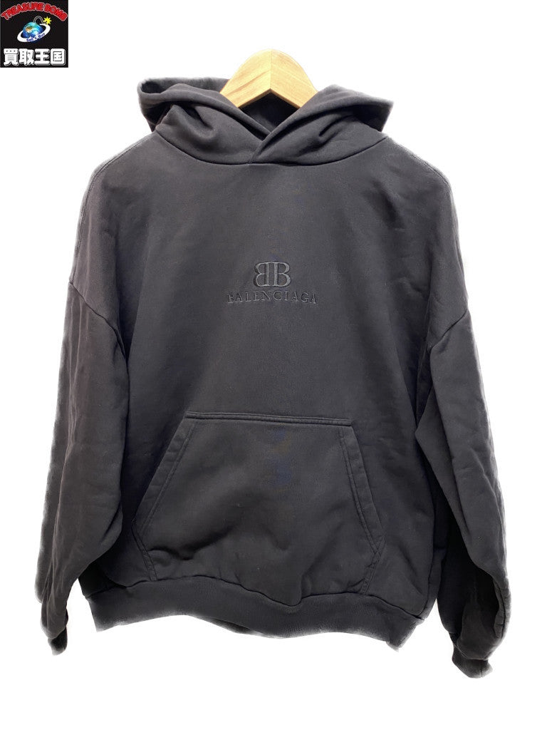 BBロゴ エンボス加工 パーカー BLK