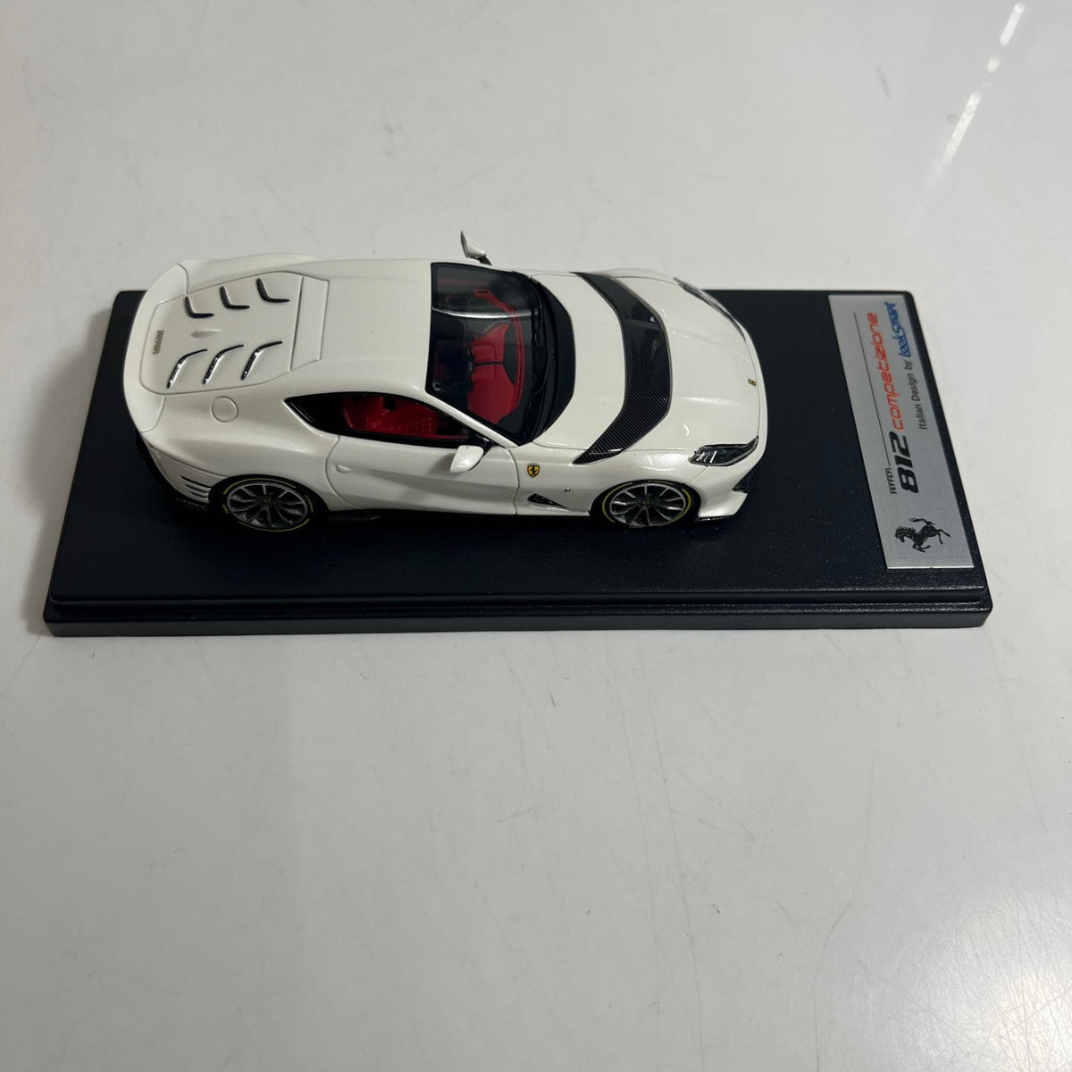 Looksmart 1/43 フェラーリ 812 kyosho スケールカー
