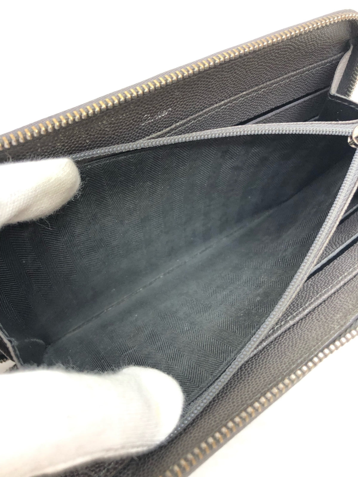 FENDI ピーカブー 2つ折り長財布 8M0437