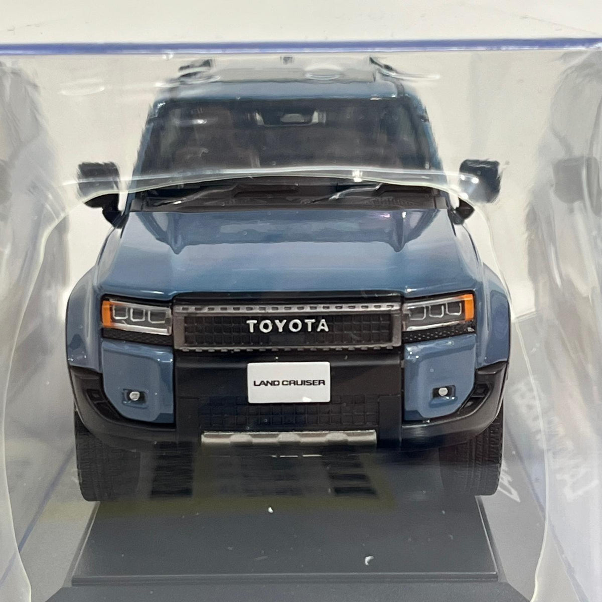 LAND CRUISER 250 ミニカー カラーサンプル