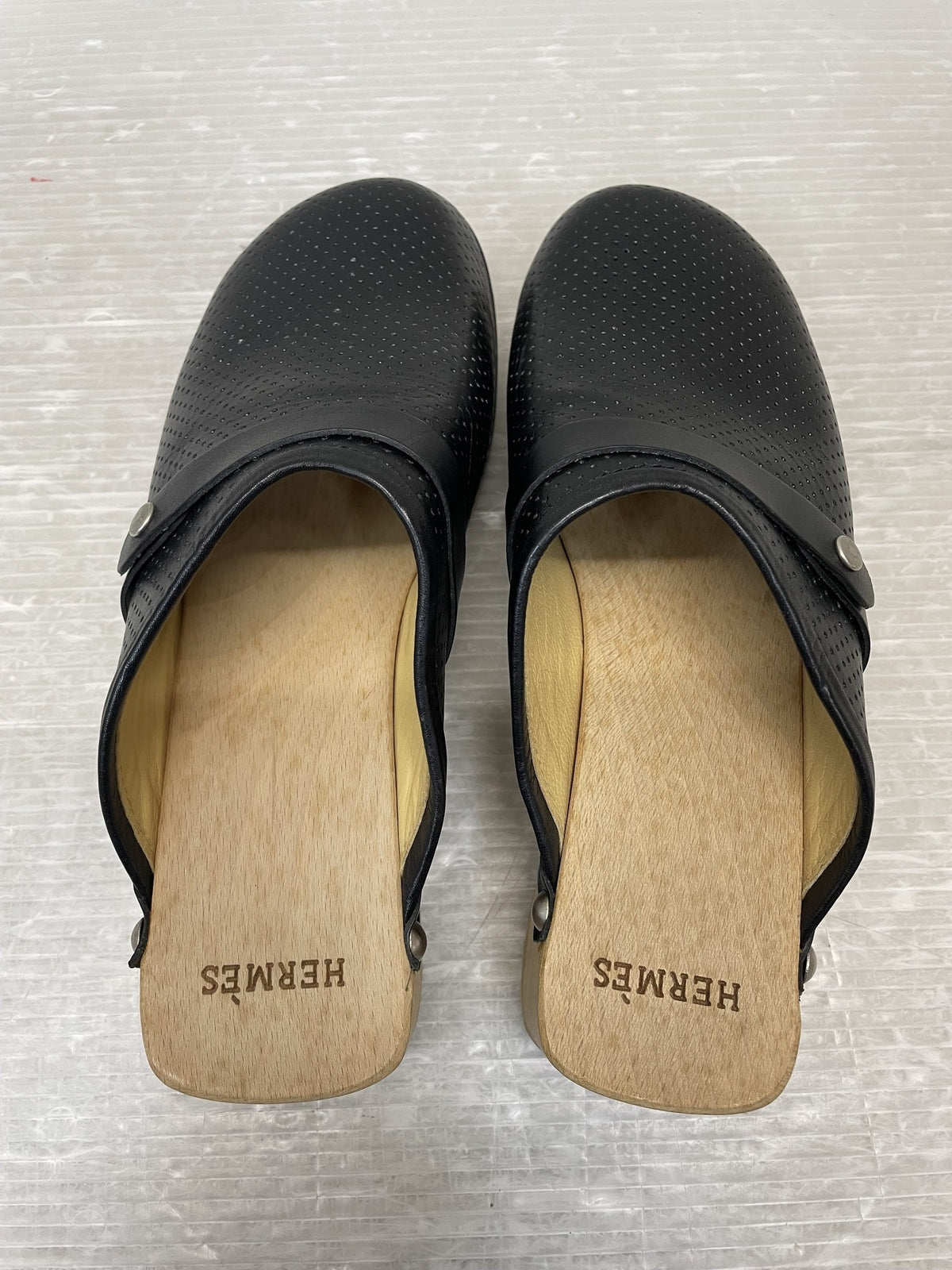 HERMES パンチングレザー サボサンダル 36 黒
