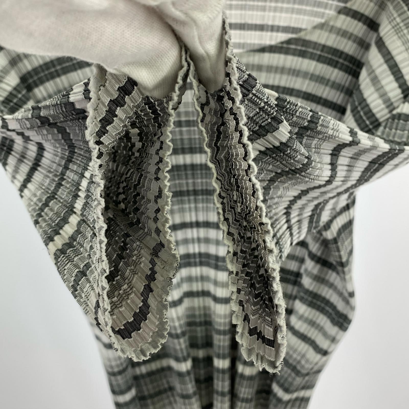 長袖Tシャツ PLEATS PLEASE ISSEY MIYAKE ボーダープリーツカットソー 3 グレー グレー
