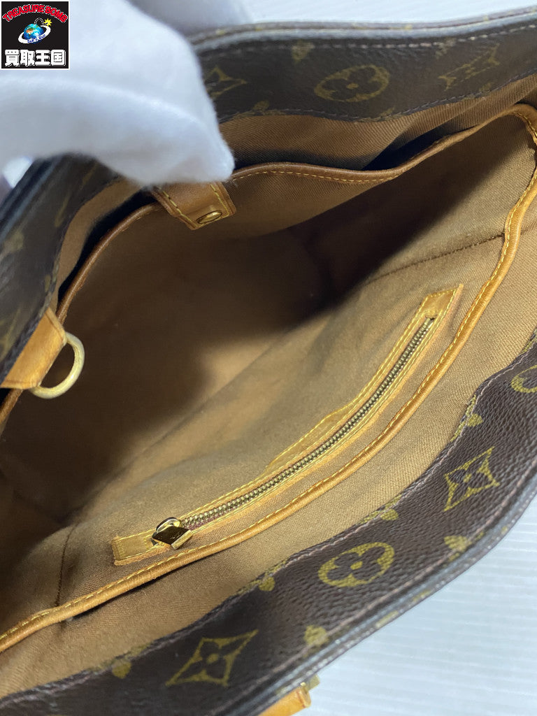 CELINE シャイニーカーフスキン スモールフラップウォレット 水色