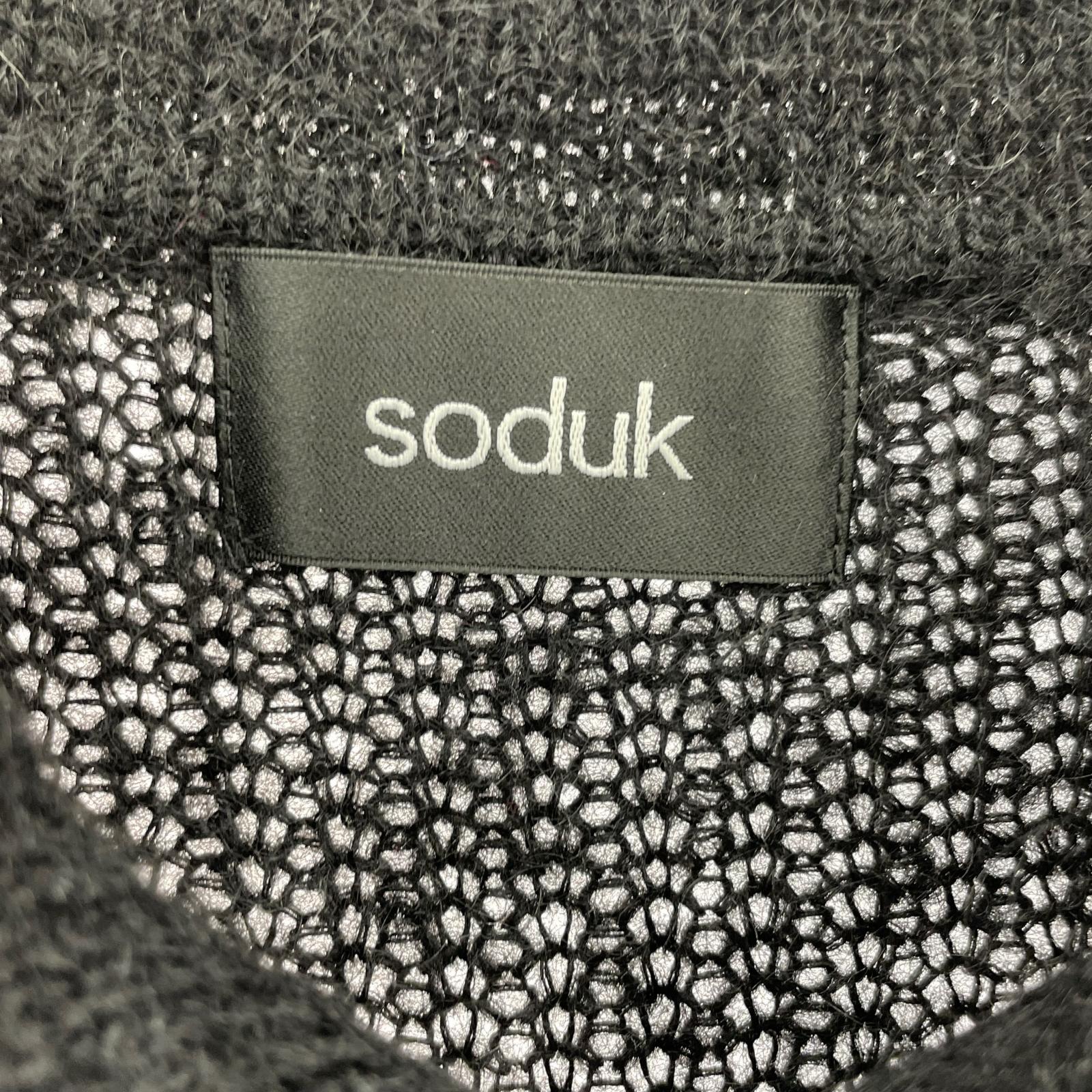 その他トップス soduk drawing knit 0421030504
