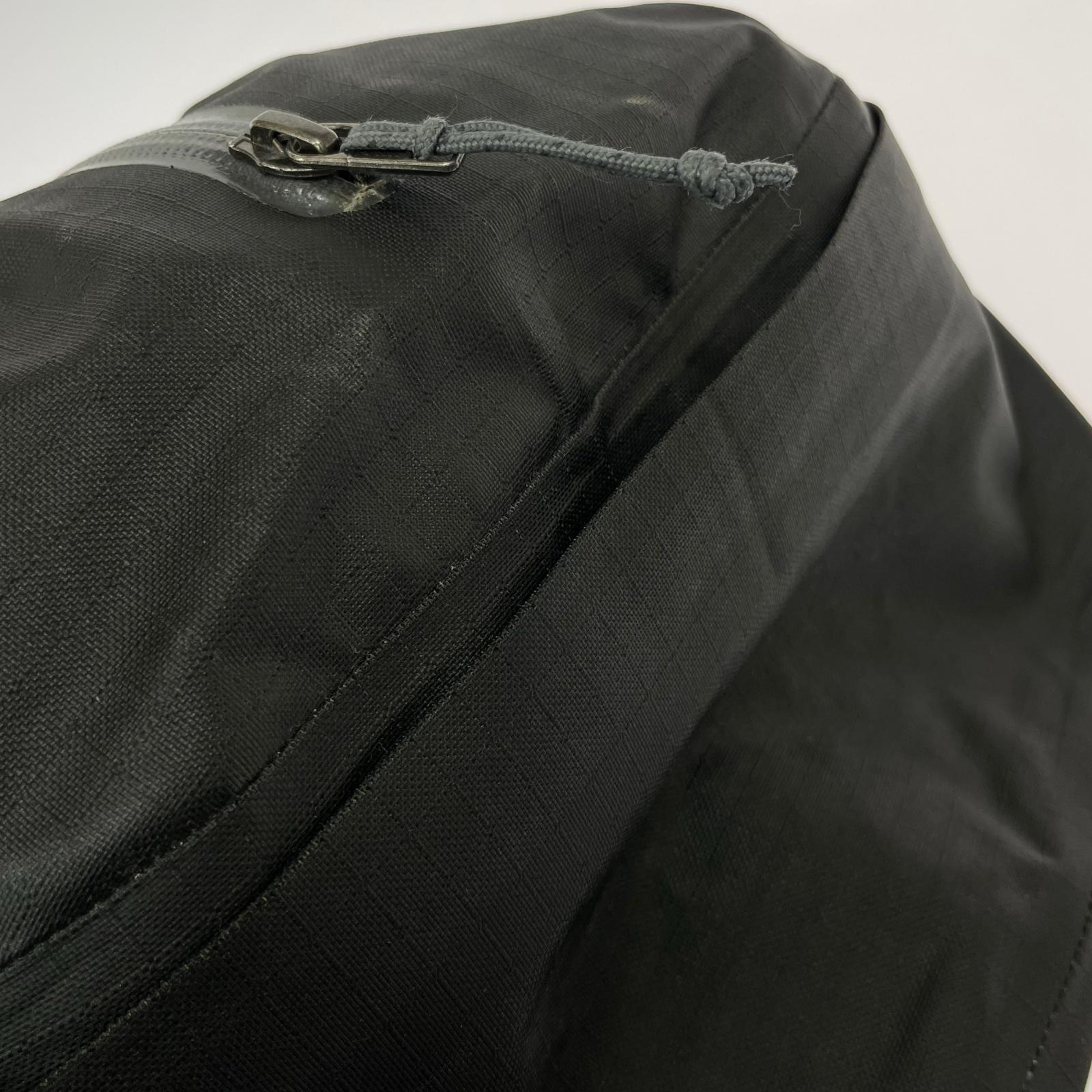 リュック・デイパック Granville 16 Backpack 黒 グレー
