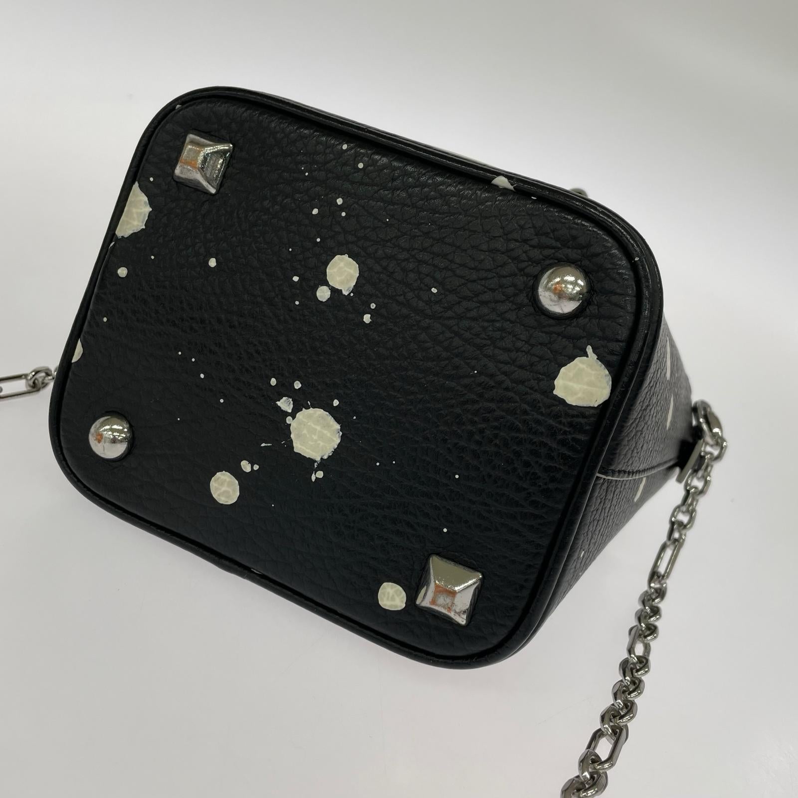 ショルダーバッグ MAISON MARGIELA 5AC ペインティング バケットバッグ 黒 ブラック