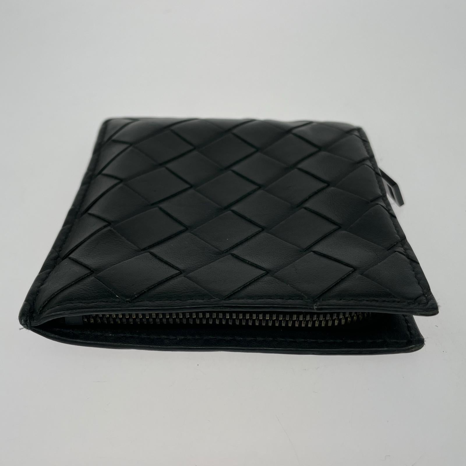 Bottega Veneta イントレチャート スクエア コンパクトウォレット