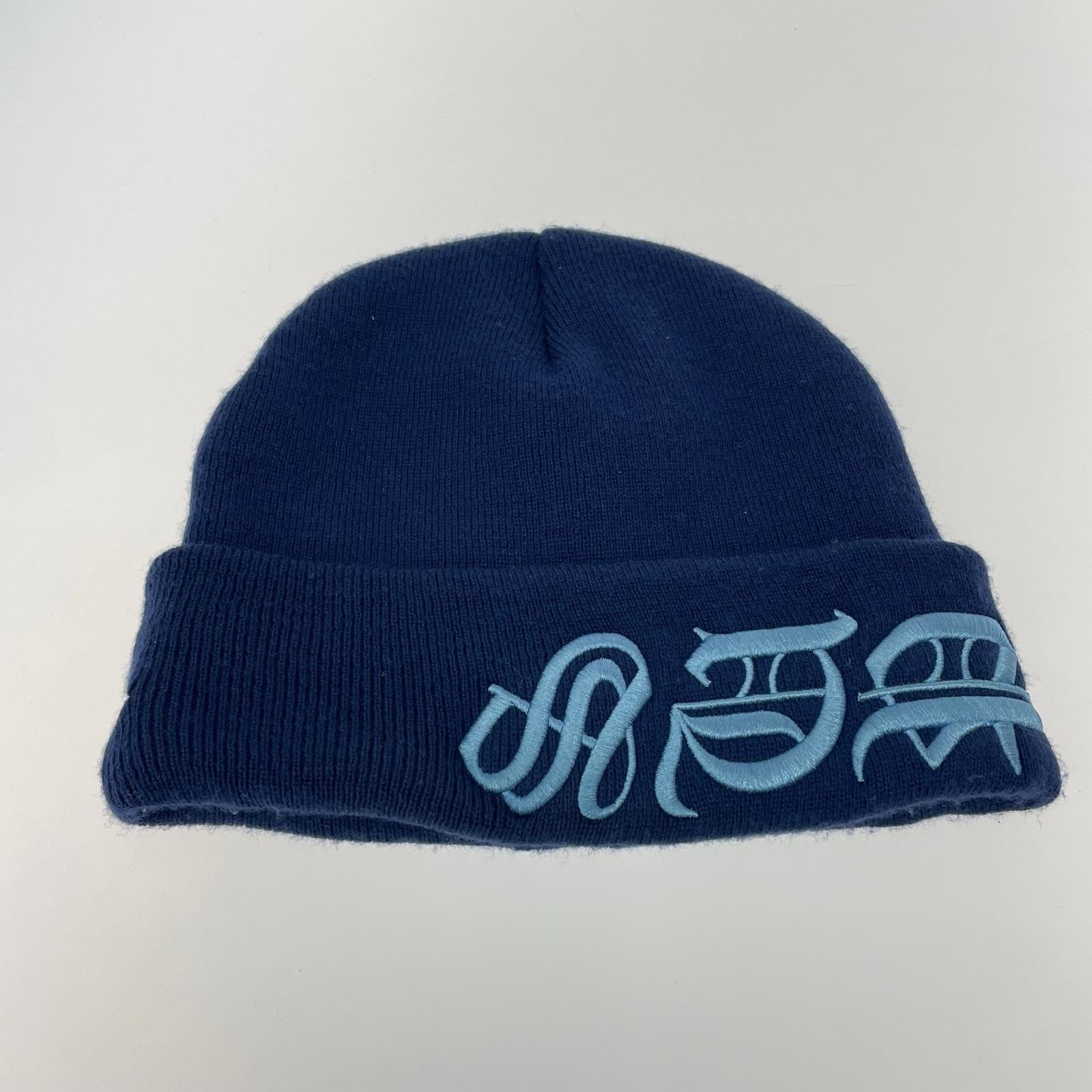 ニットキャップ ×NEW ERA 25ss Blackletter Beanie NVY