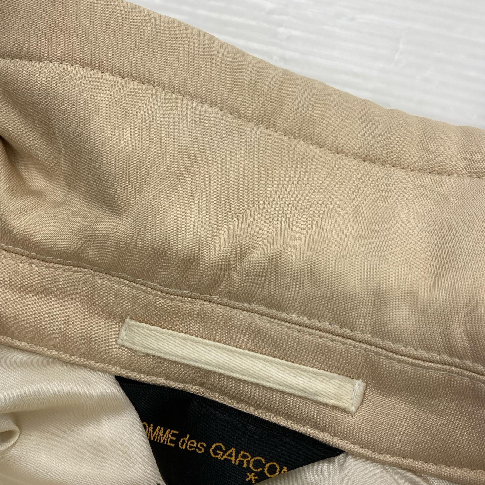 ジャケット COMME des GARCONS 本ライン ボタンレス 中綿ステンカラーコート M ベージュ M ベージュ