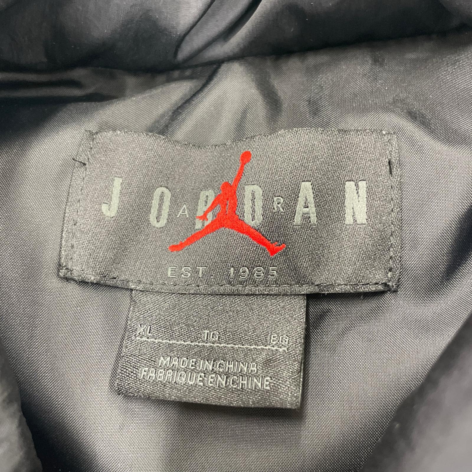 ジャケット JORDAN Essentials Eco Vest 黒(XL) ブラック