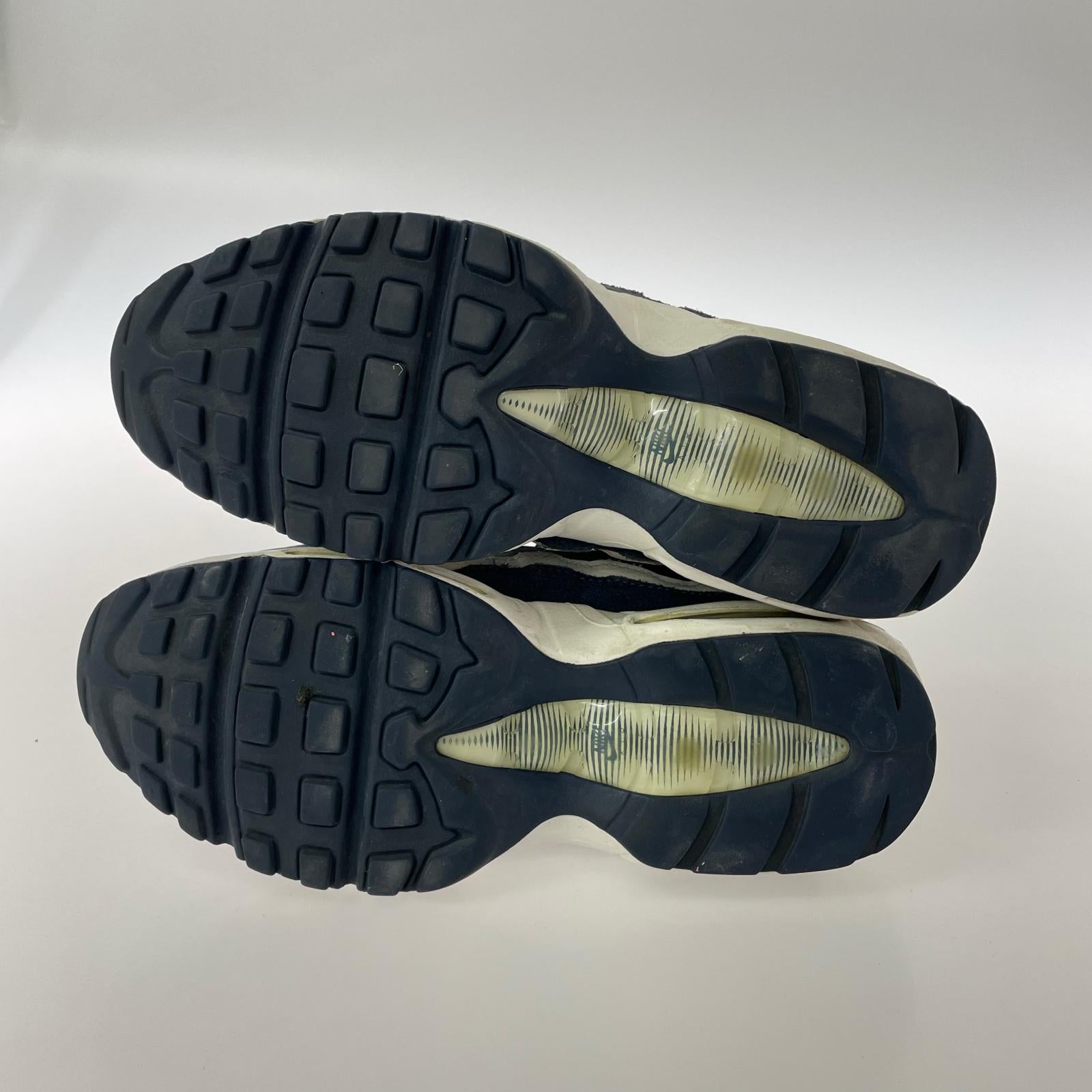 スニーカー AIR MAX 95 ESSENTIAL CI3705-400 25.0cm 25cm (US7 UK6 1/2 EU40)