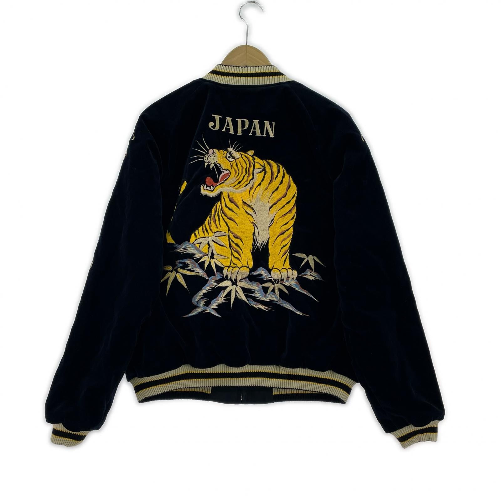 ジャケット リバーシブルスカジャン 虎&日本地図 (XL) 黒 ブラック