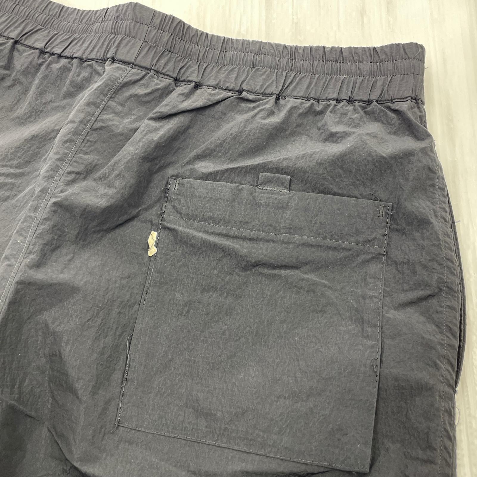 ショートパンツ OVY ナイロンショーツ 黒 (M) M ブラック