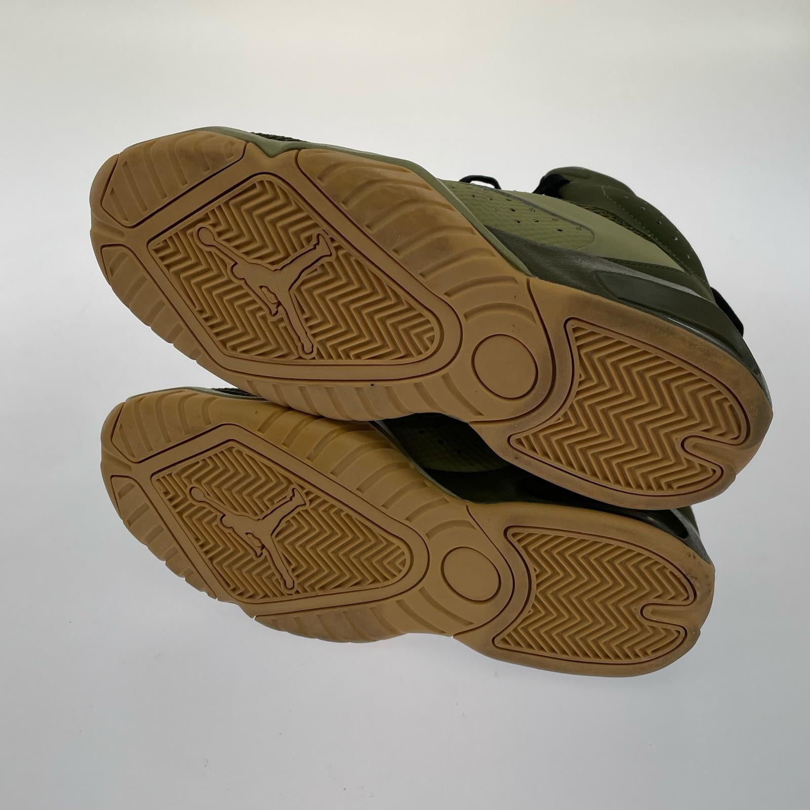 スニーカー Jordan Lift Off "Neutral Olive(26)緑