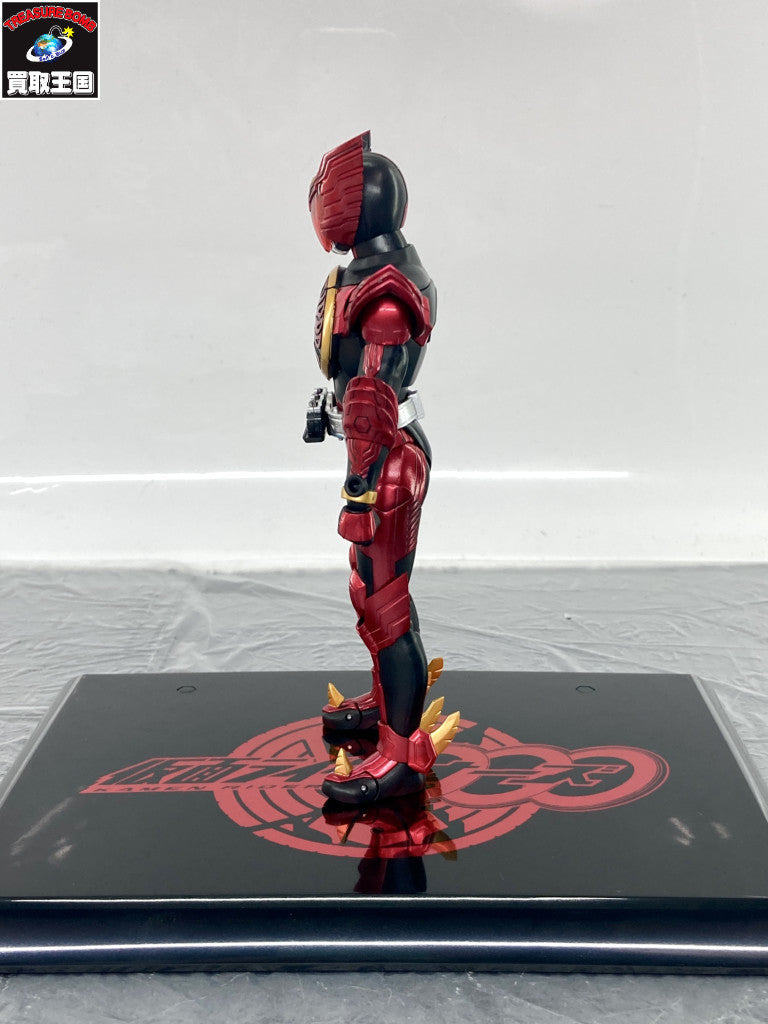 S.H.Figuarts (真骨彫製法) 仮面ライダーオーズ タジャドルコンボ フィギュア/グッズ