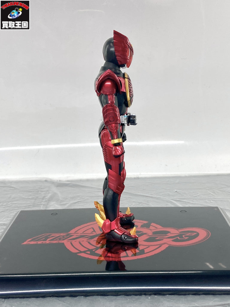 S.H.Figuarts (真骨彫製法) 仮面ライダーオーズ タジャドルコンボ フィギュア/グッズ