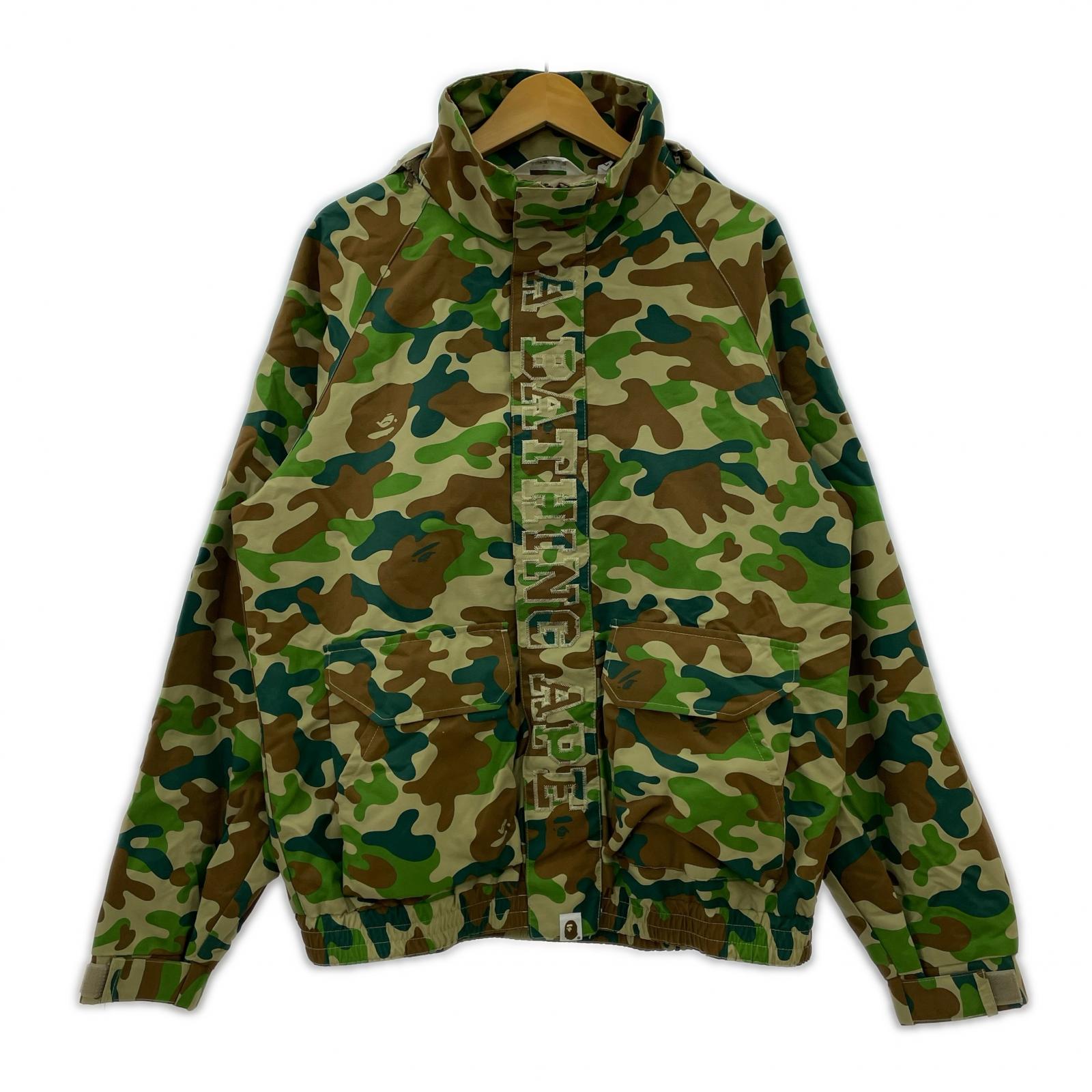 マウンテンパーカー A BATHING APE アメーバサルカモ ナイロンマウンテンパーカー L L マルチカラー
