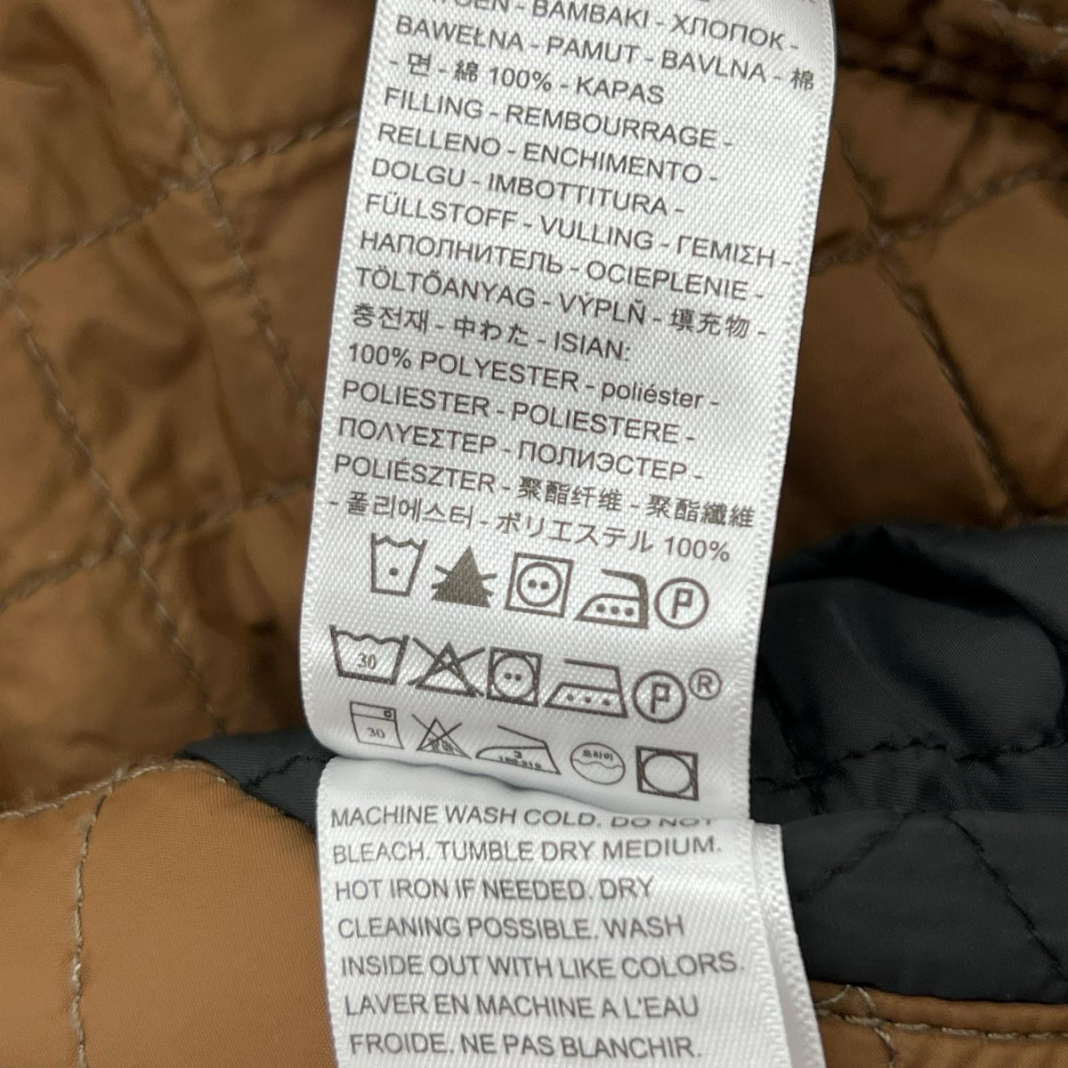 ジャケット Levi's リバーシブルキルティングブルゾン 白 ベージュ