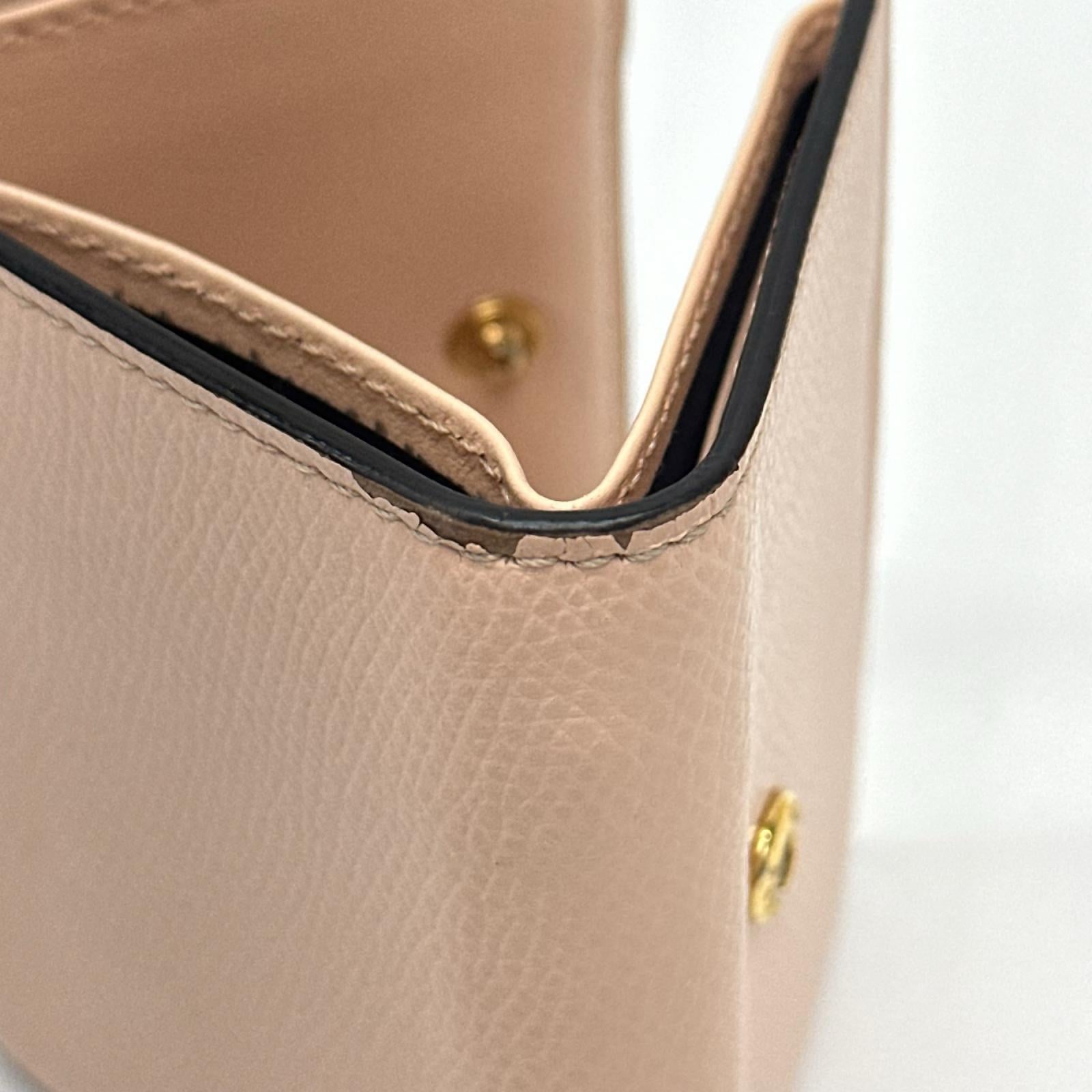 FENDI ズッカ 三つ折り財布