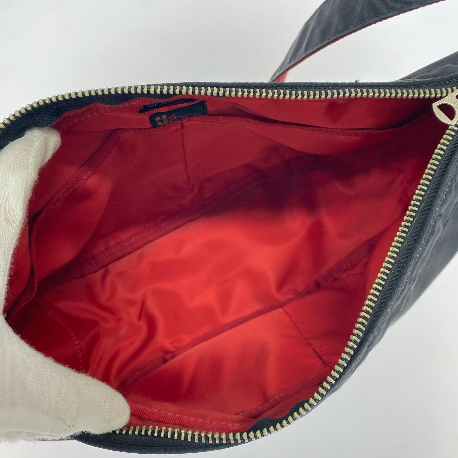 ショルダーバッグ ×ILS BLK/RED