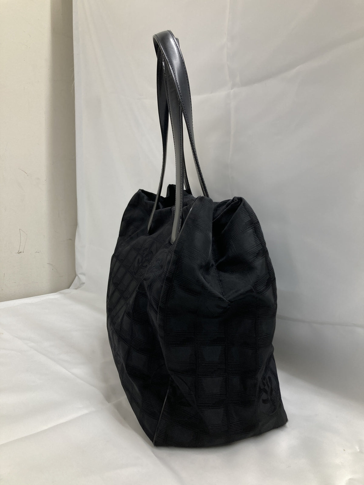 Dior パールイヤリング