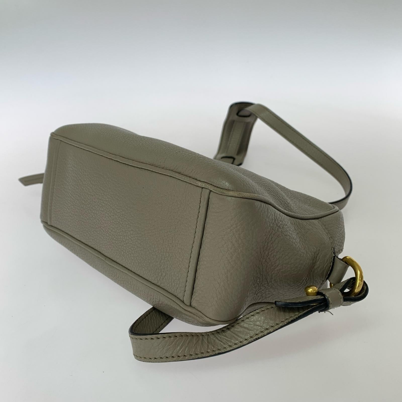 PRADA 158