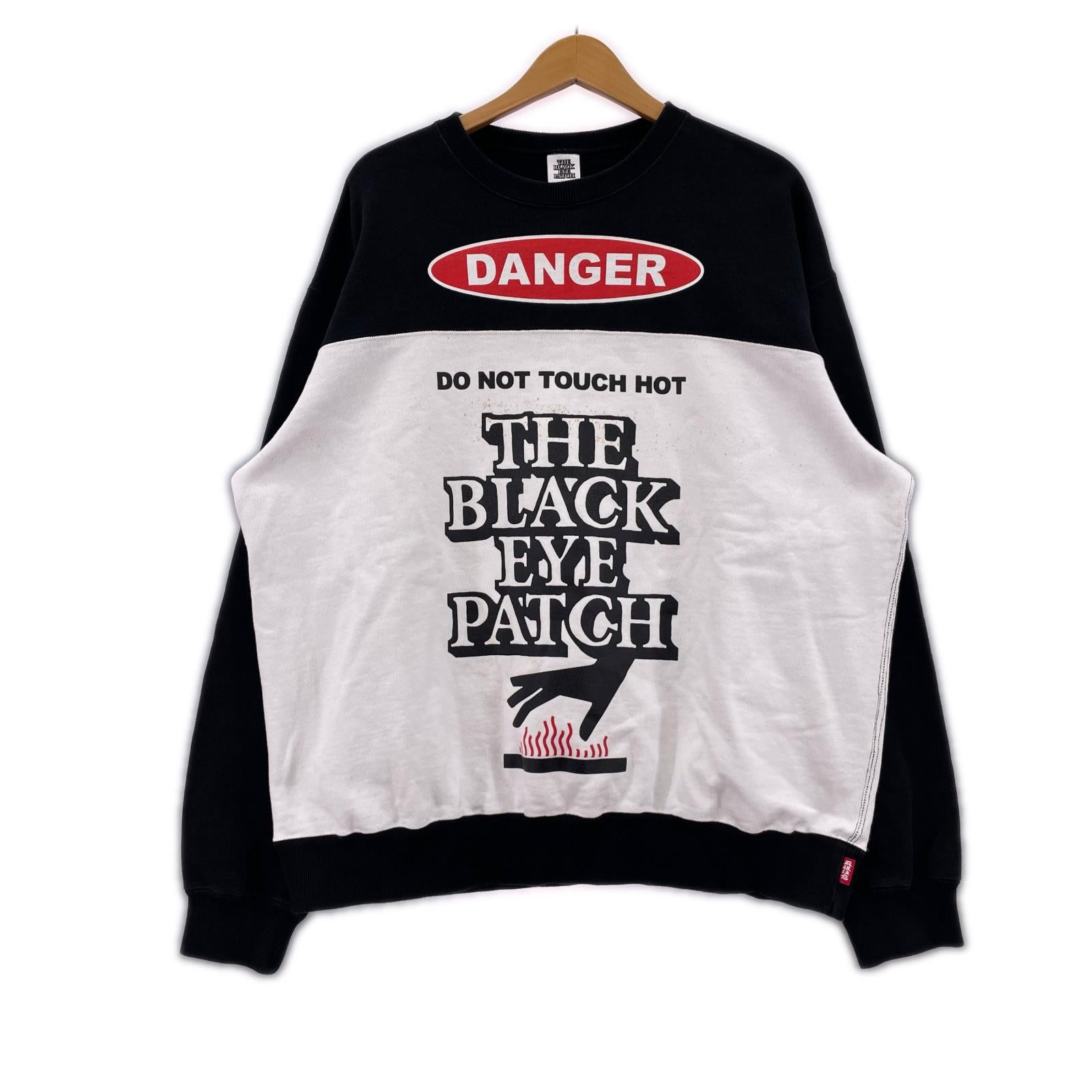 スウェット THE BLACK EYE PATCH ロゴ スウェット 黒 (XL) ブラック