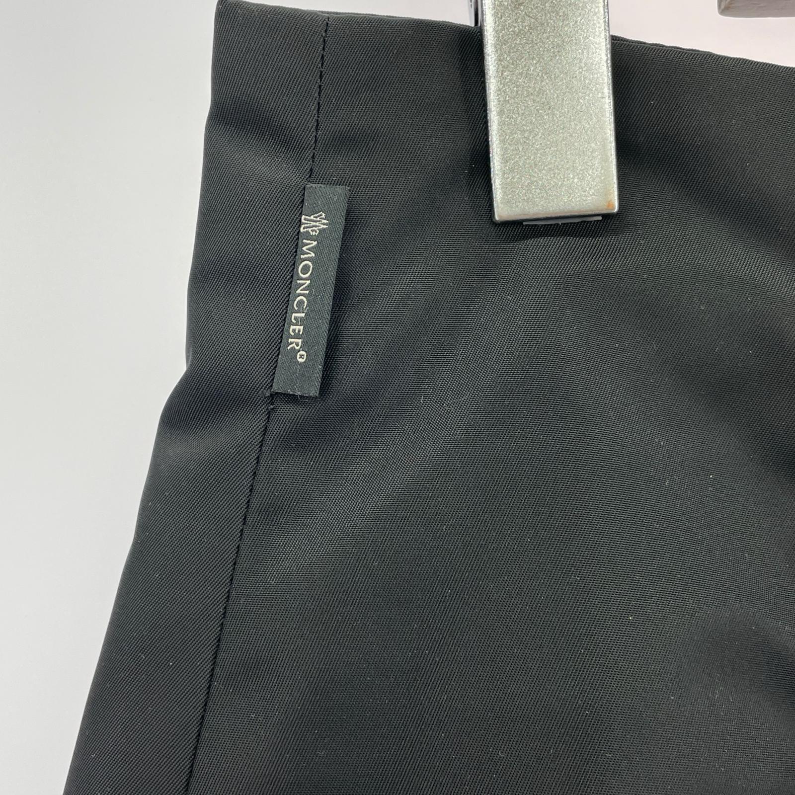 ミニスカート MONCLER GONNA A20932560600 53082 ブラック