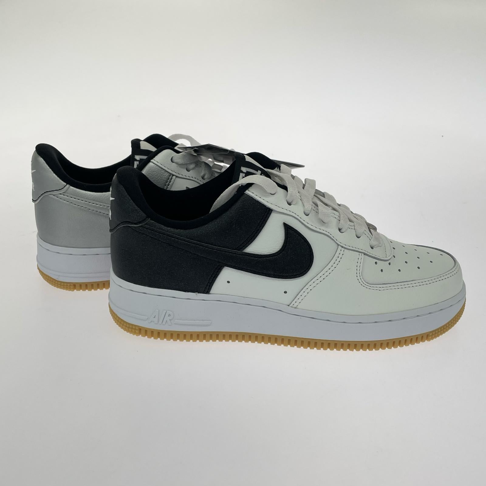 スニーカー NIKE AIR FORCE 1 '07 LV8 25.5㎝ 25cm (US7 UK6 1/2 EU40) ホワイト
