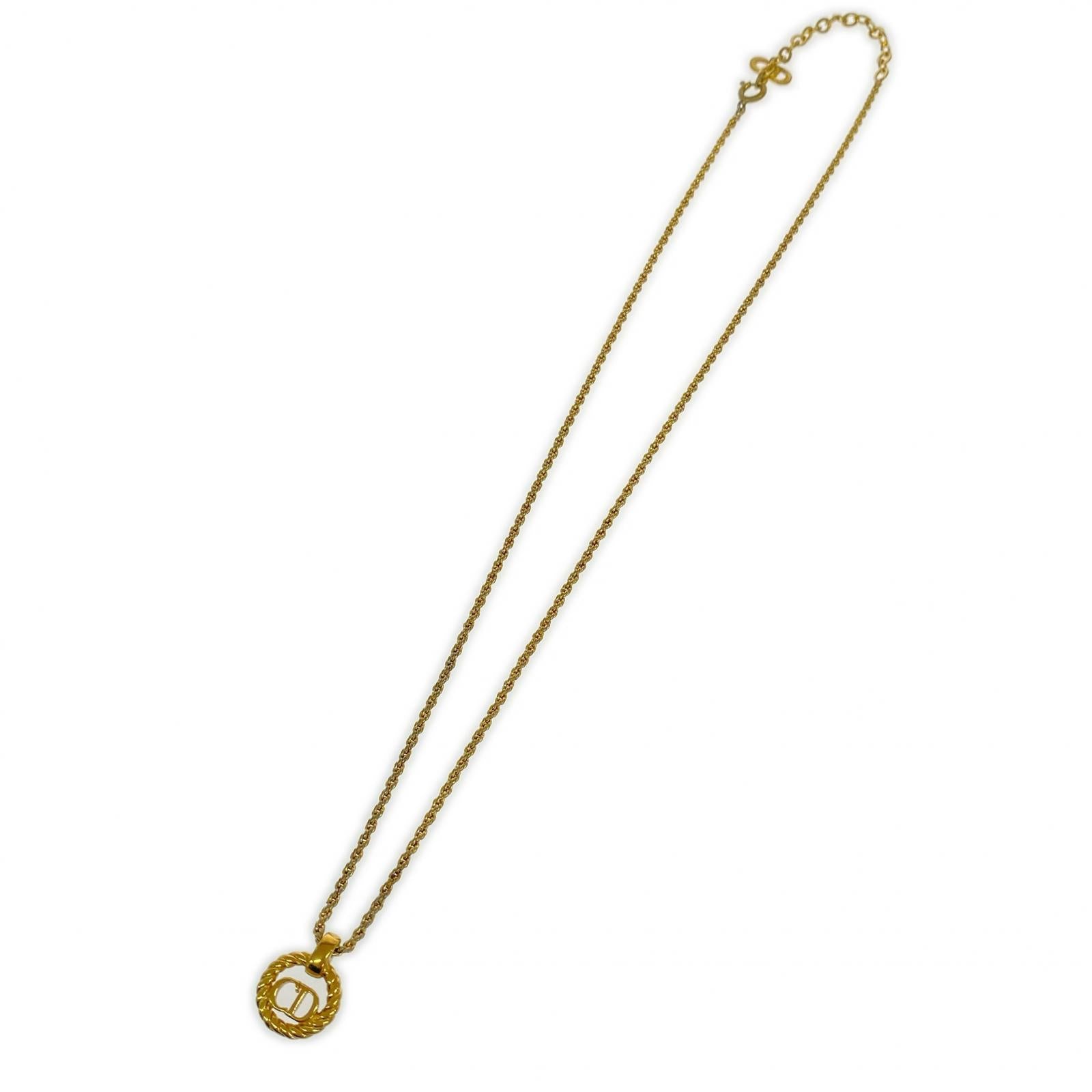 Dior ツイストモチーフ サークル CDロゴ ネックレス