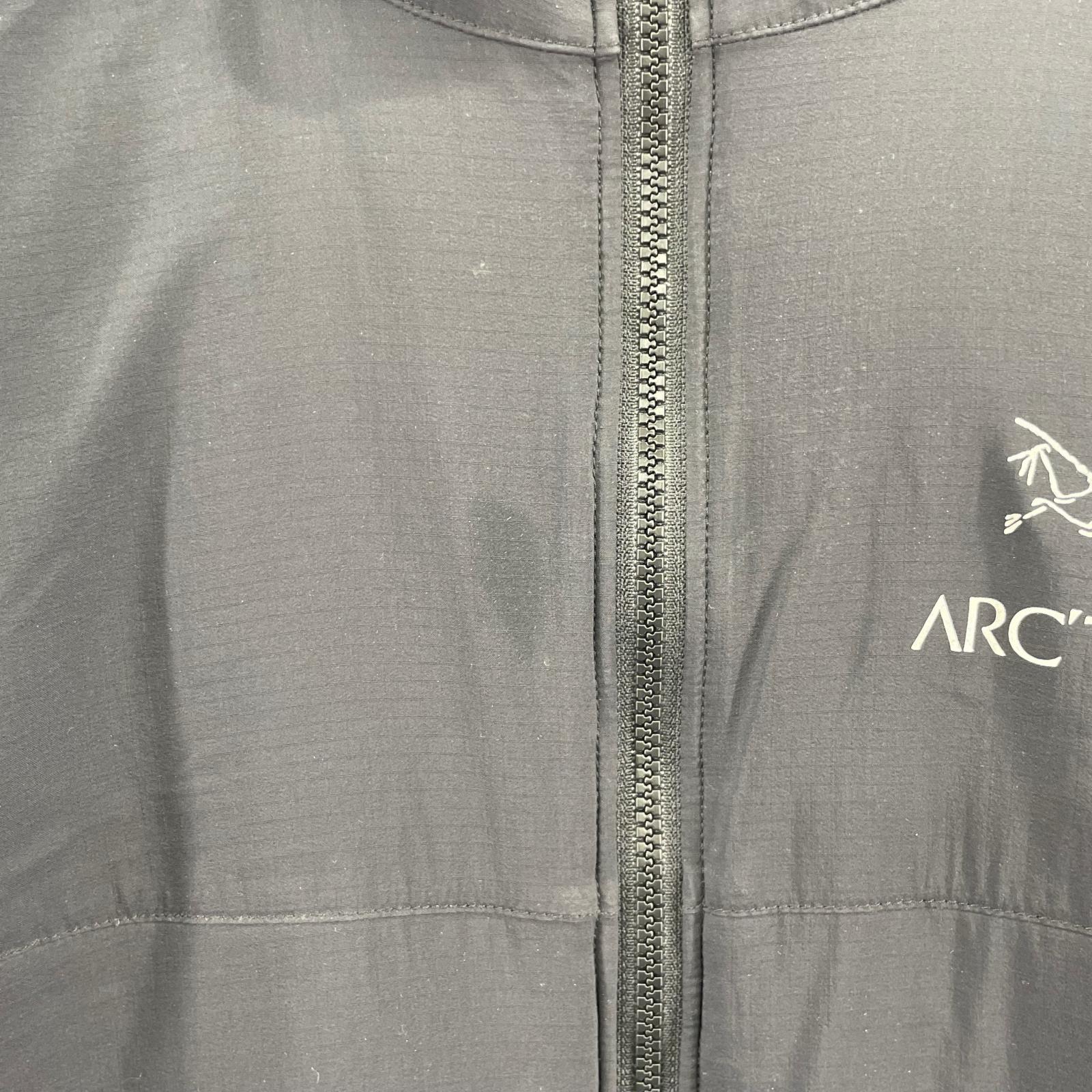 ジャケット Atom AR Hoody 14648-117893 S ブラック