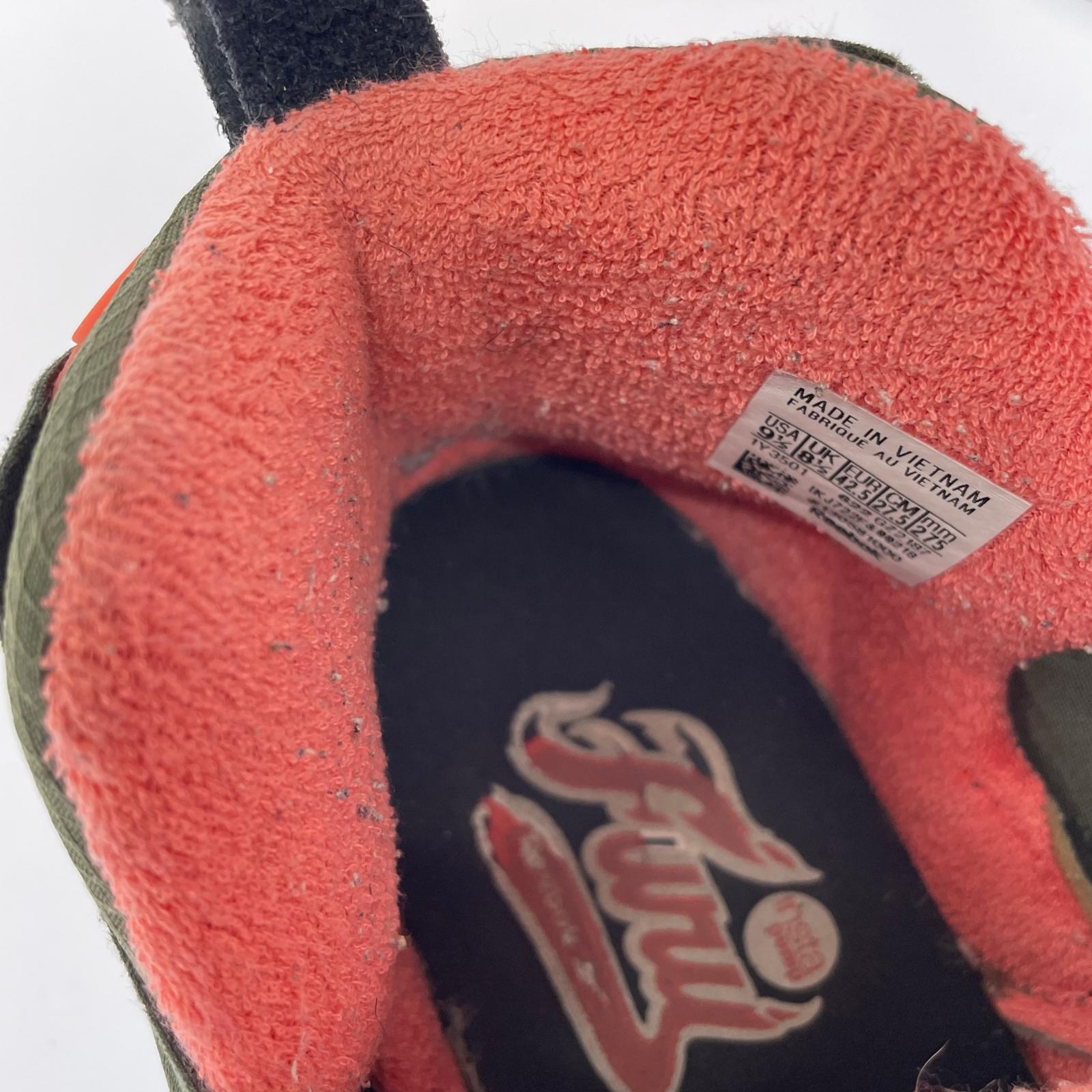 スニーカー INSTAPUMP FURY 95 ARMY カーキ (27.5㎝) 27.5cm (US9 1/2 UK9 EU45) カーキ