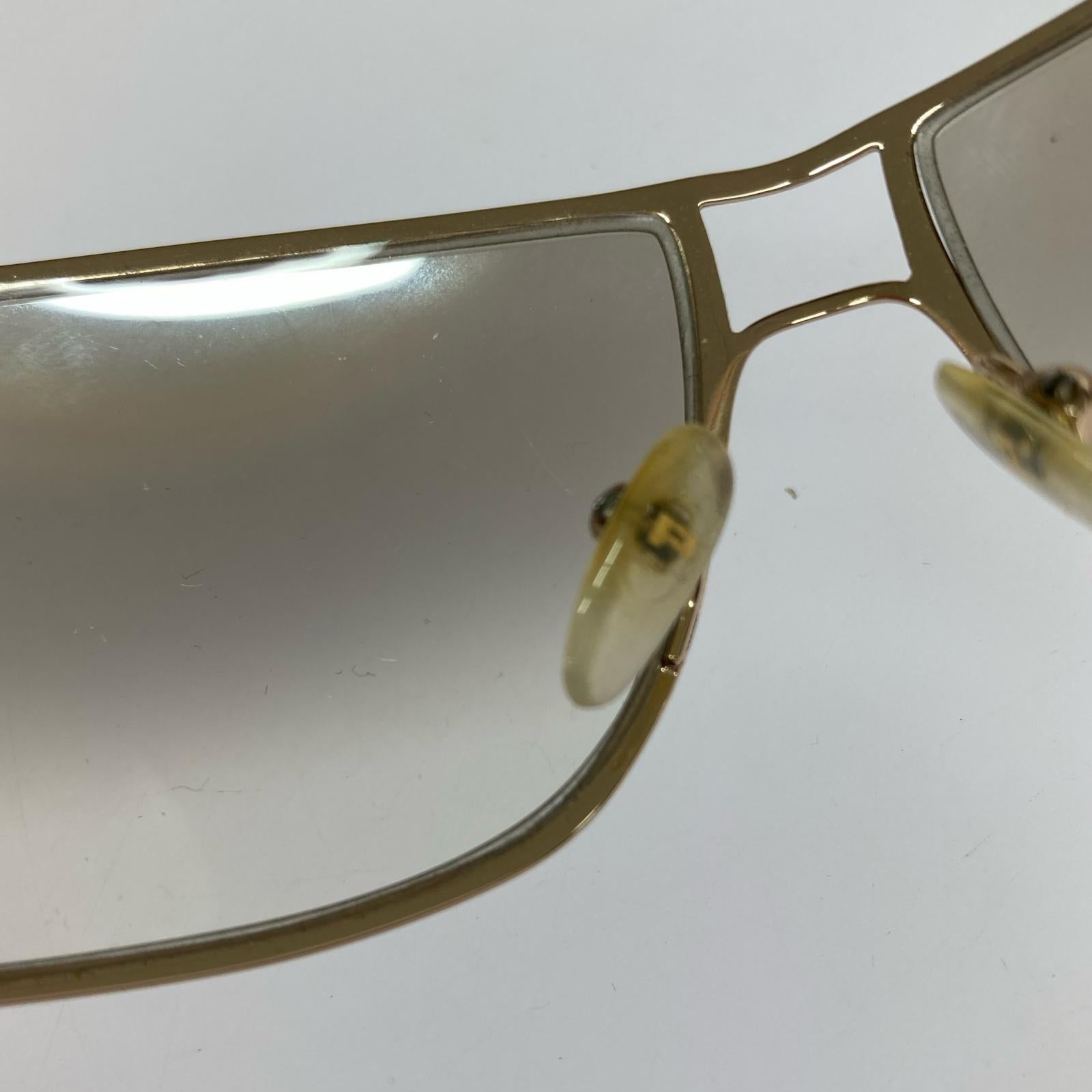 その他アクセサリー サングラス ゴールド