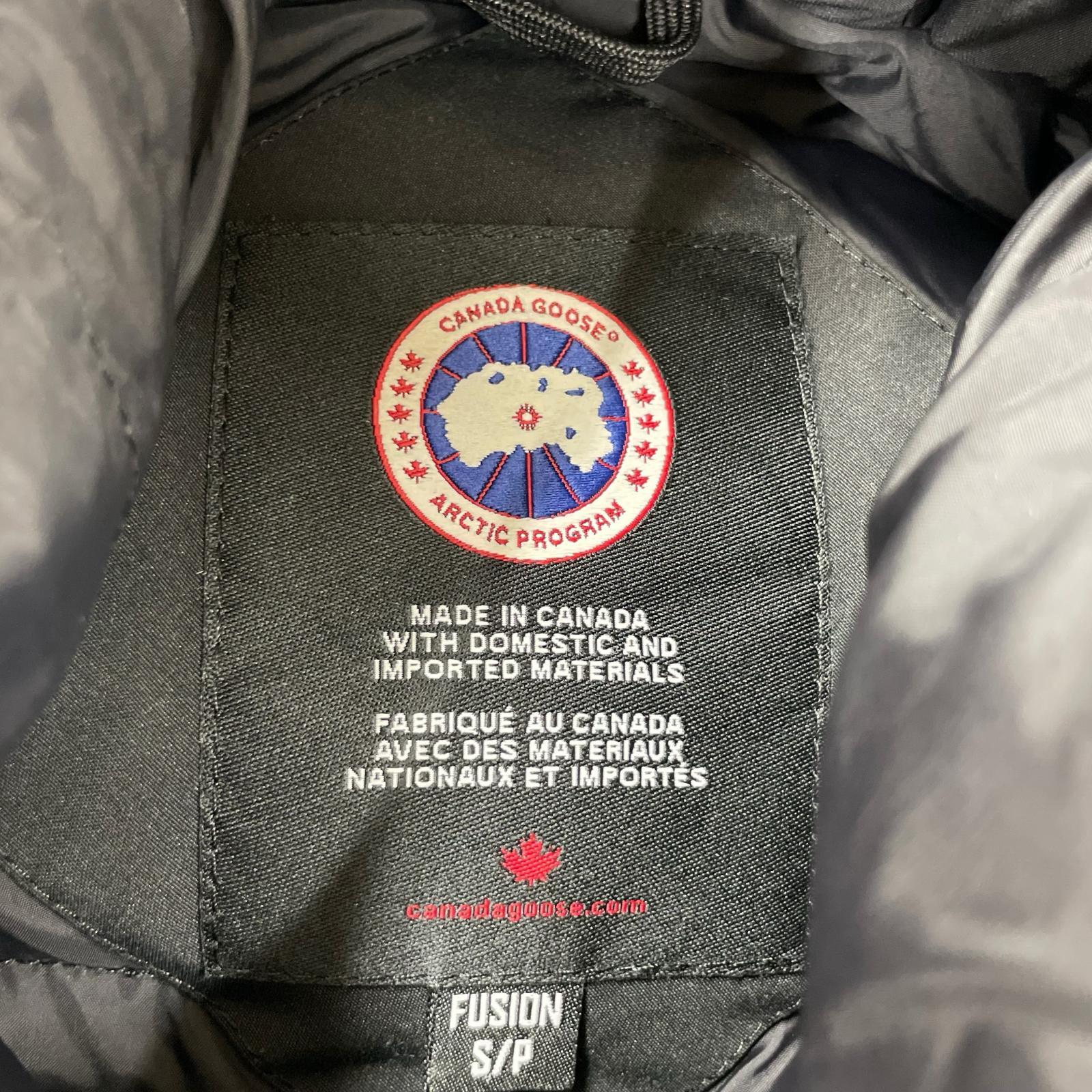 ダウンジャケット CANADA GOOSE CHILLIWACK BOMBER ダウンジャケット S ブラック S ブラック