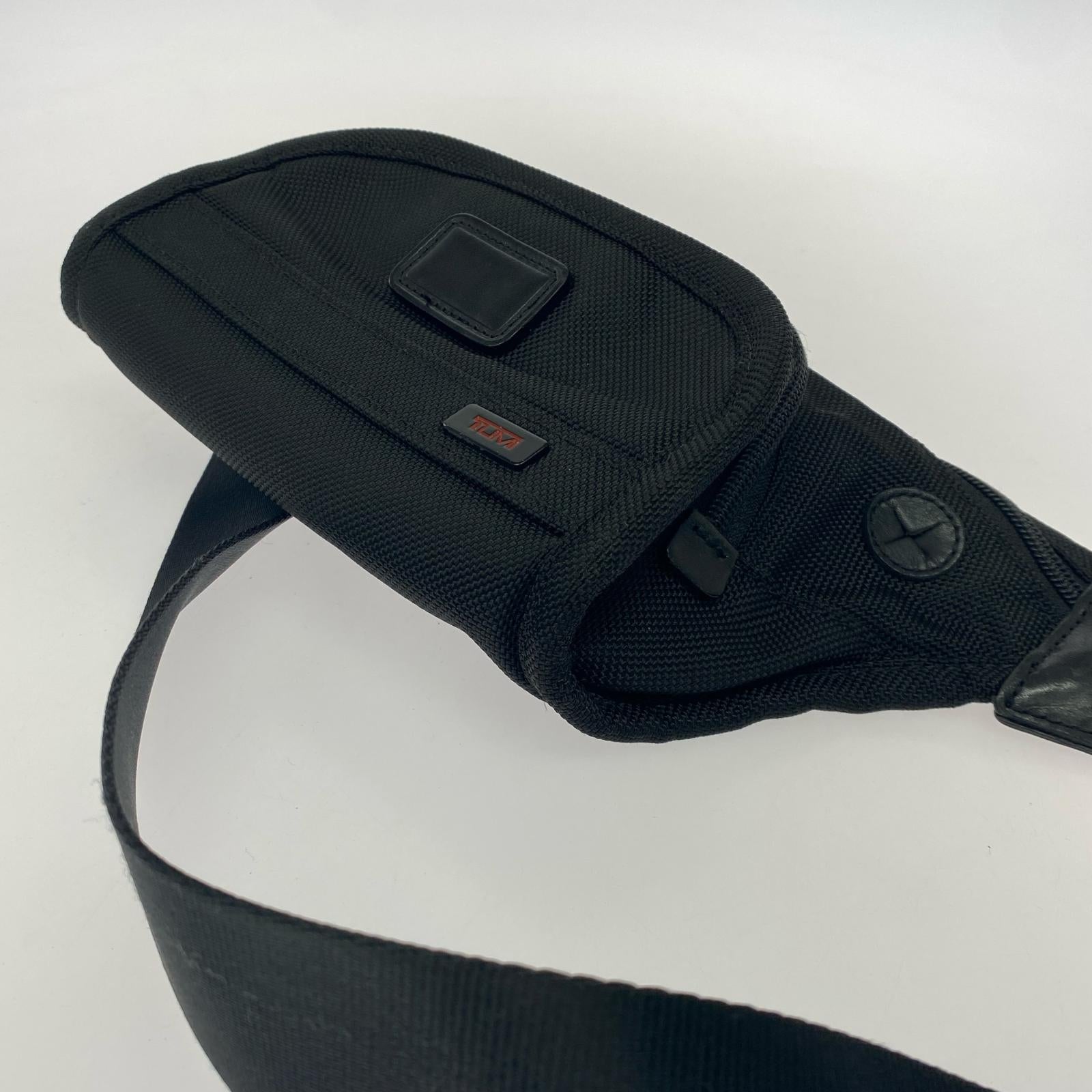 ボディバッグ ウエストバッグ 22199DH BLK ブラック