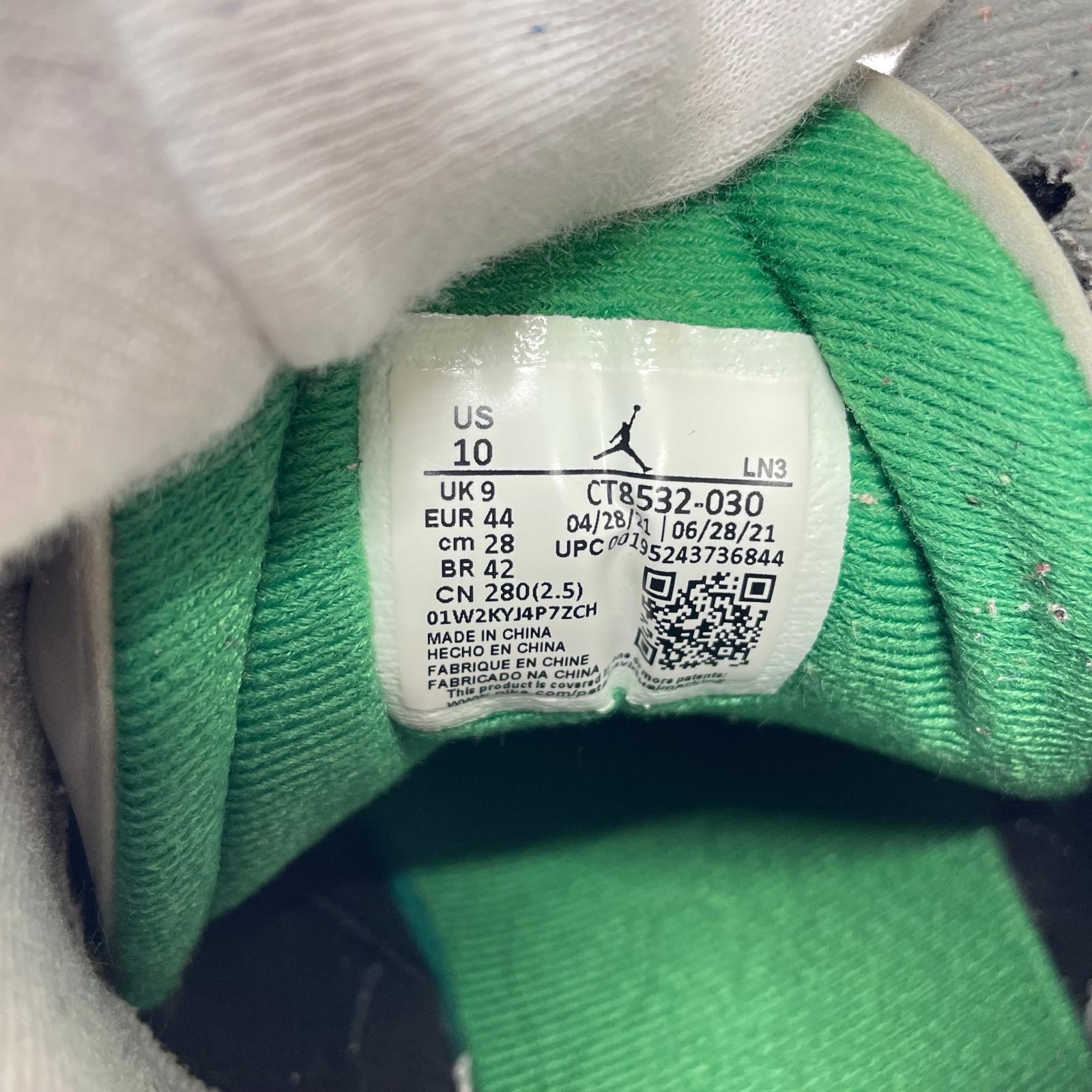 スニーカー Air Jordan 3/Pine Green/28.0 28cm (US10 UK9 1/2 EU46) ブラック
