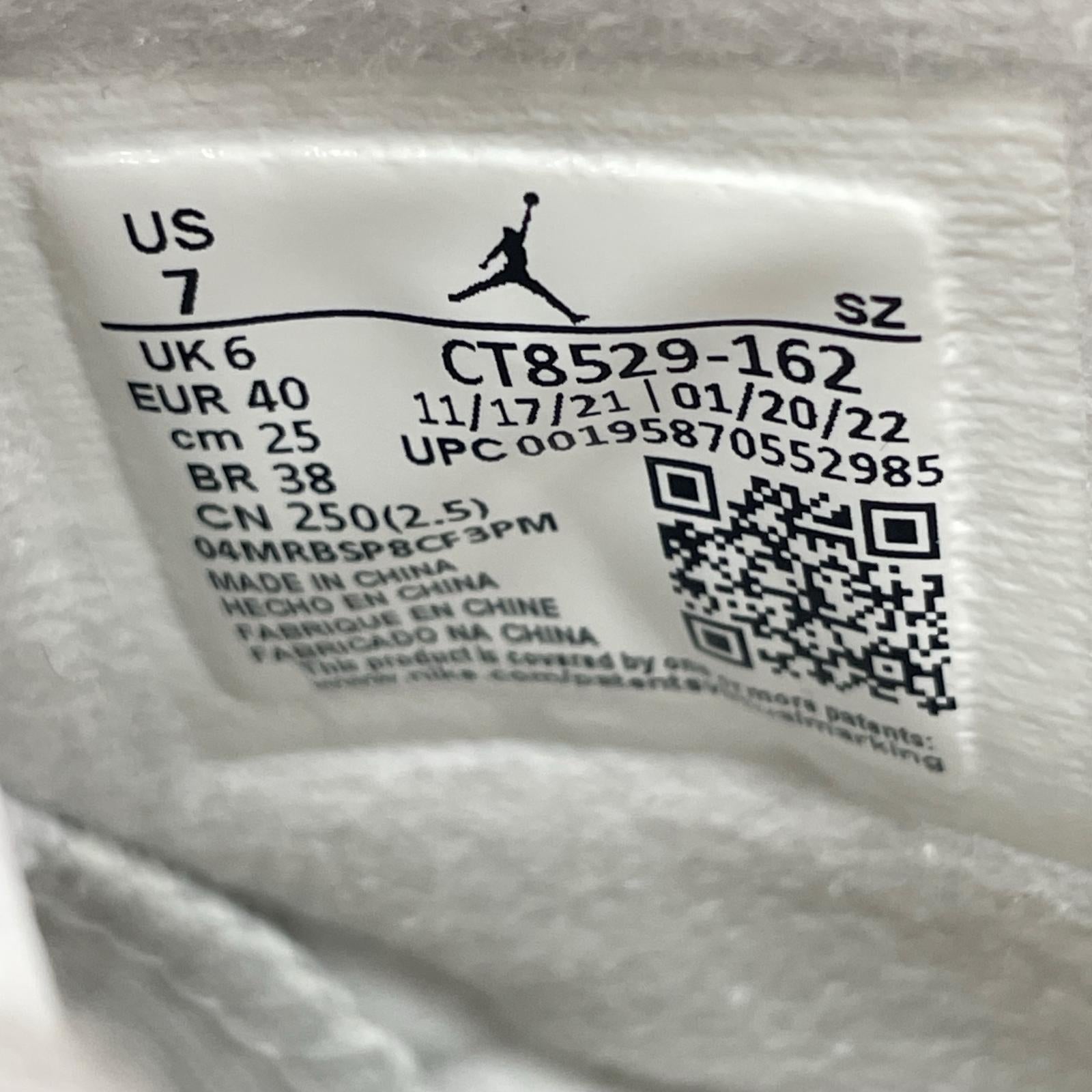 スニーカー CT8529 AIR JORDAN 6 (25.0) 25cm (US7 UK6 1/2 EU40) ホワイト