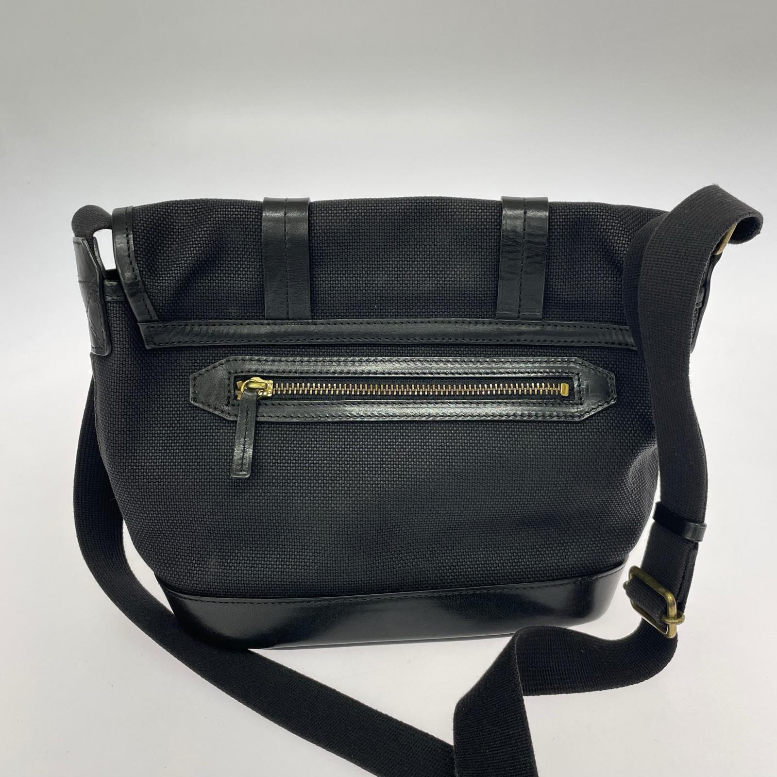 ショルダーバッグ BLK ブラック