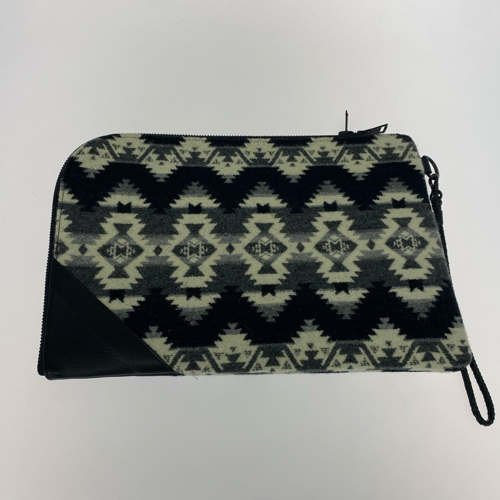 その他バッグ PENDLETON クラッチバッグ ブラック