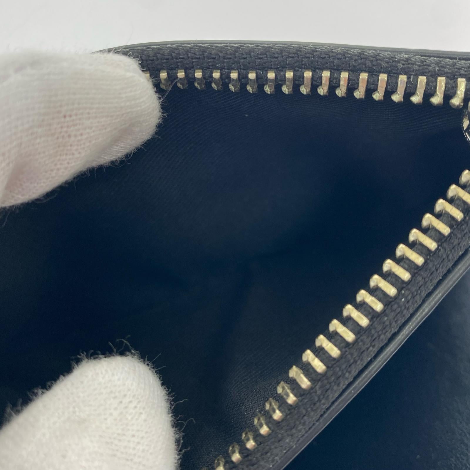 コンパクトウォレット シグネチャー 二つ折り財布