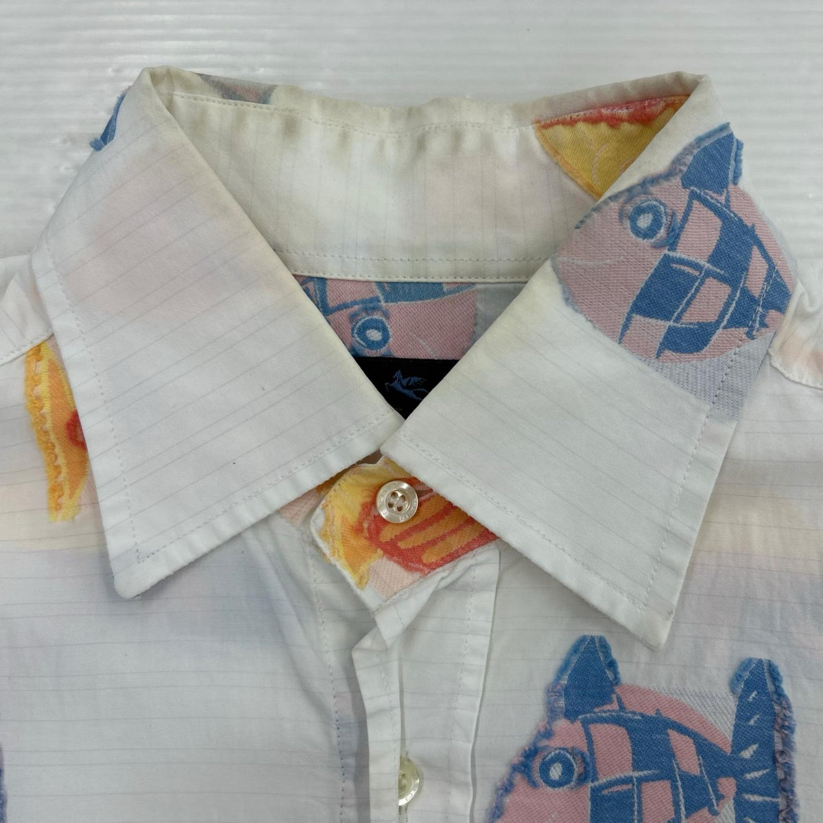 長袖シャツ 魚柄シャツ S ホワイト