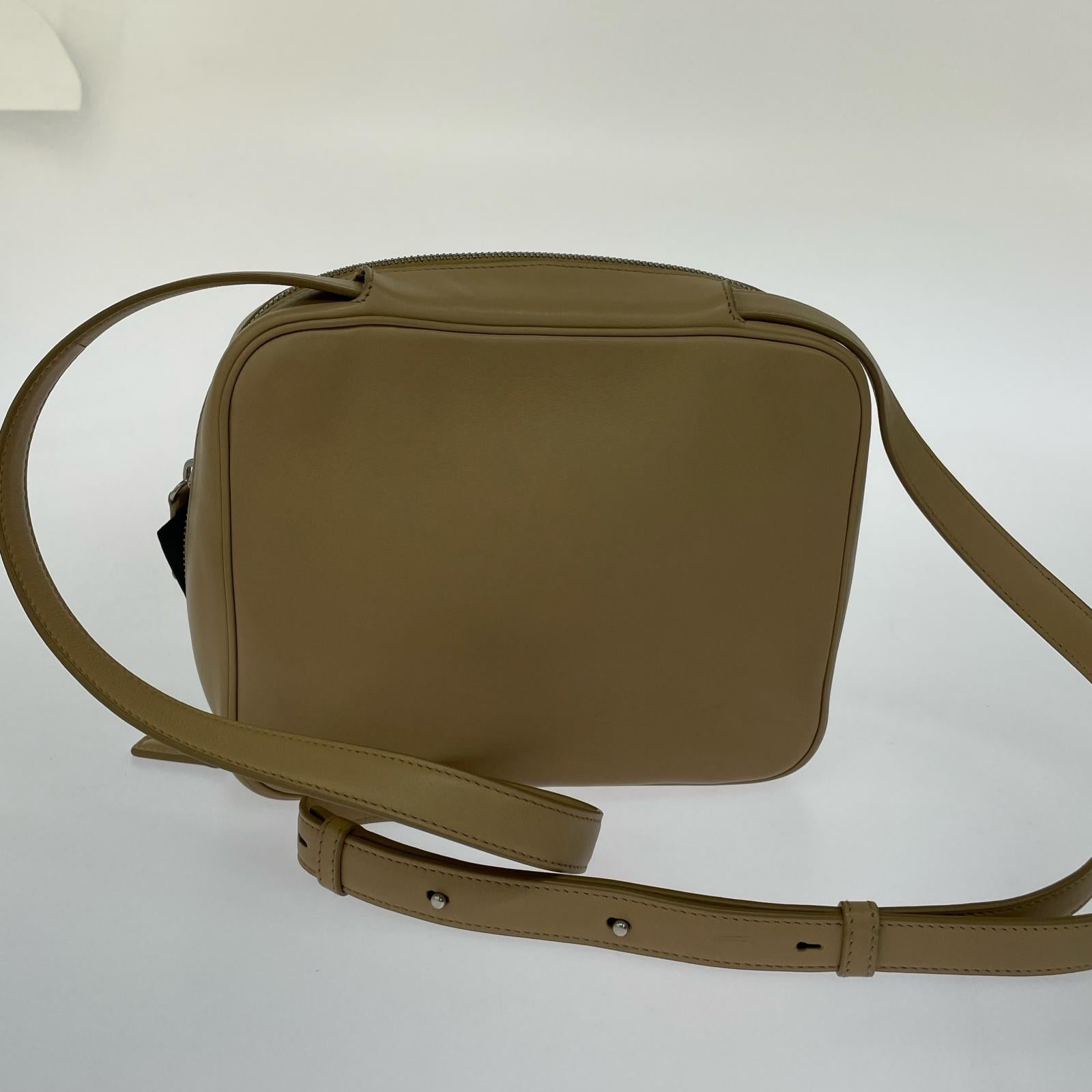 ショルダーバッグ JIL SANDER スクエア レザーショルダーバッグ ベージュ ベージュ
